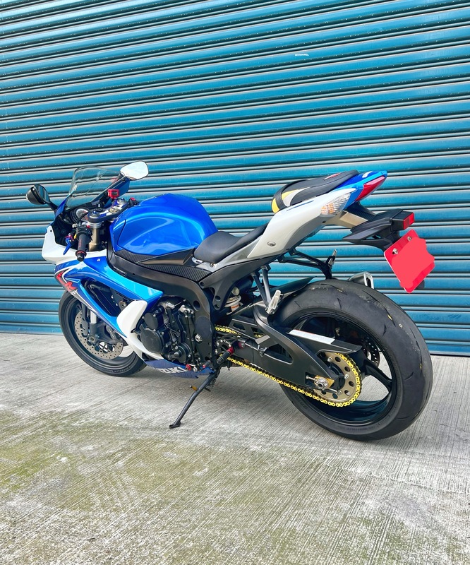 SUZUKI GSX-R600 - 中古/二手車出售中 2010年 GSXR600 Arashi 腳踏後移、Rizoma 油杯、Lightech機油口蓋、離合器拉桿、強化齒盤、鏈條、Domino握把套 | 阿宏大型重機買賣