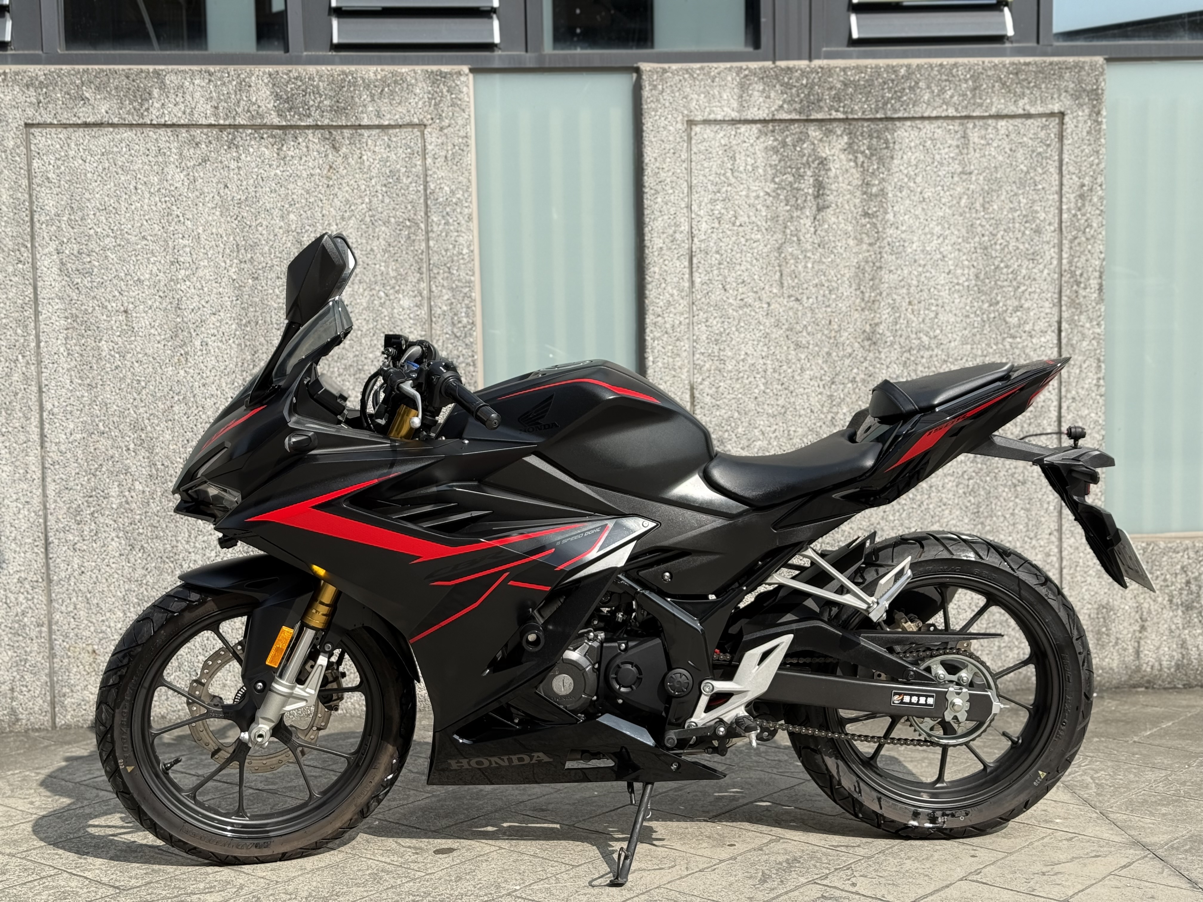 HONDA CBR150R - 中古/二手車出售中 2021 HONDA CBR150R | 個人自售