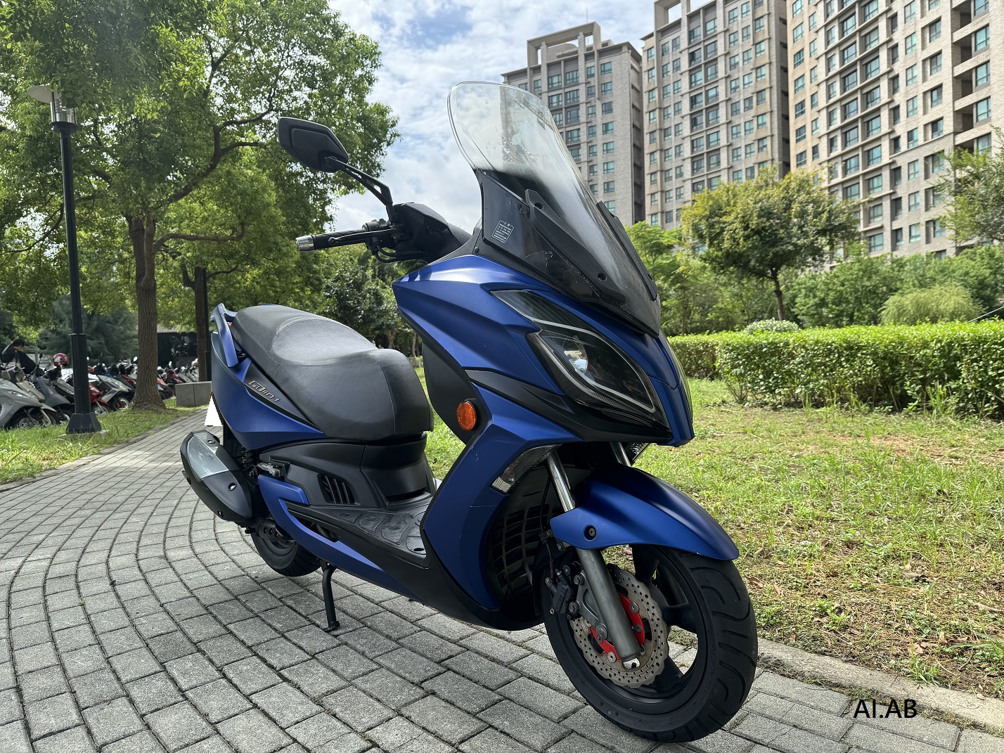 光陽 G-DINK 300 - 中古/二手車出售中 【新竹長龍車業】KYMCO 光陽 G-Dink 300 ABS | 新竹長龍車業行