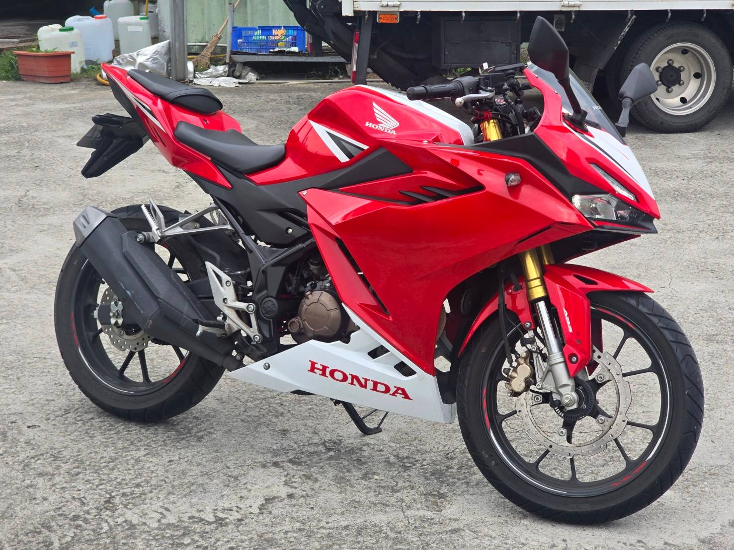 HONDA CBR150R - 中古/二手車出售中 [出售] 2022年 HONDA CBR150R ABS  | 老爹重機