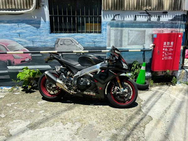 APRILIA RSV4 - 中古/二手車出售中 APRILIA RSV4 | 個人自售