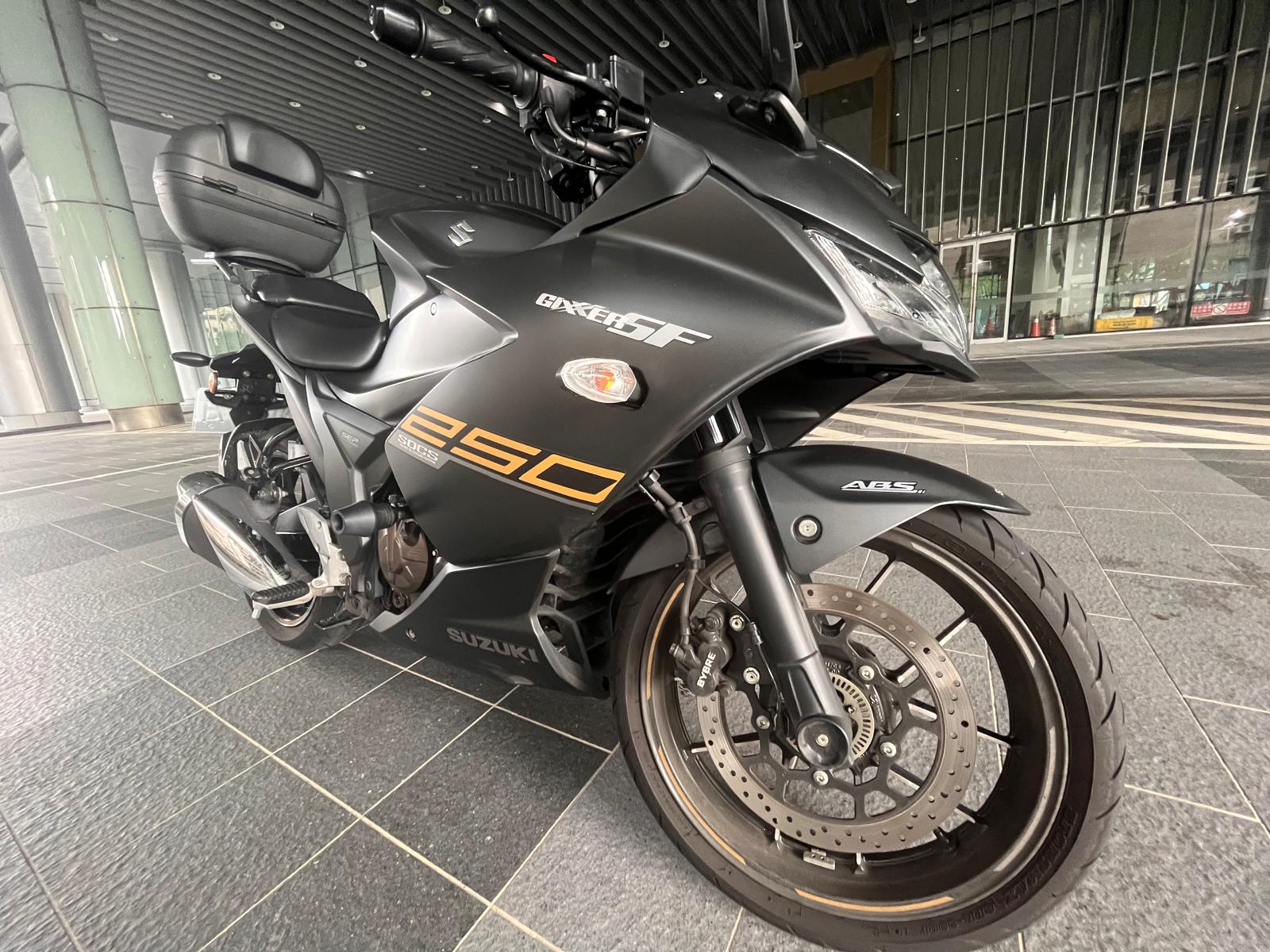 SUZUKI GIXXER 250 SF - 中古/二手車出售中 Suzuki Gixxer 250 ABS | 個人自售