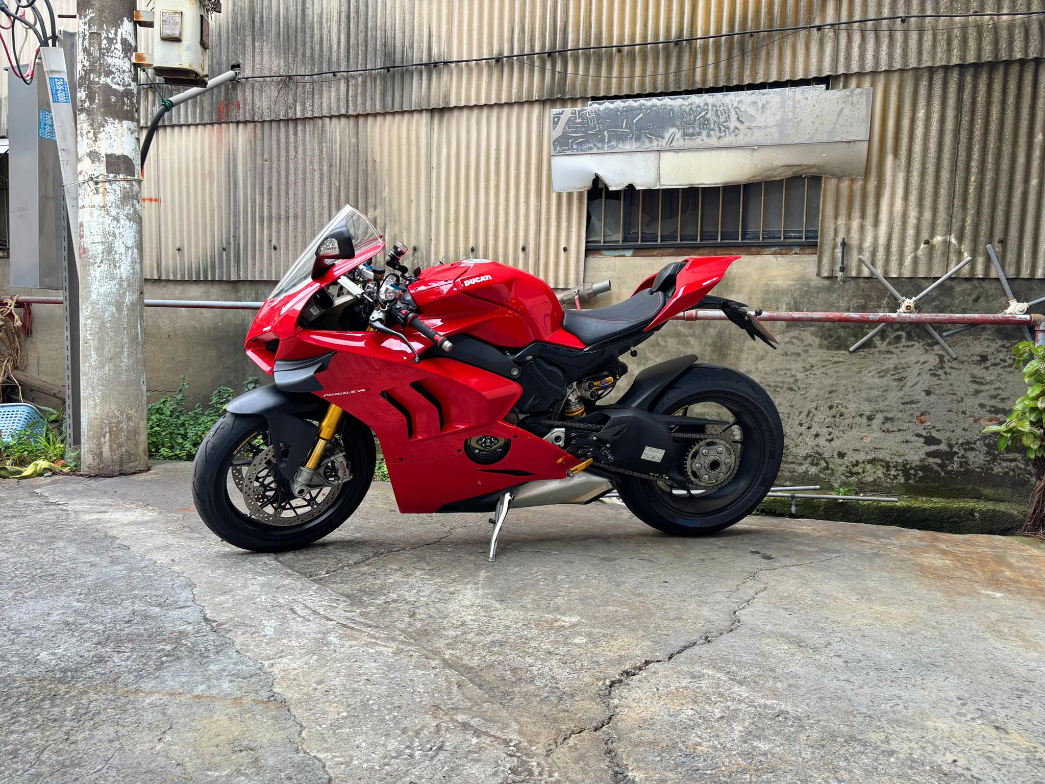 DUCATI PANIGALE V4 S - 中古/二手車出售中 DUCATI PANIGALE V4S 公司車 | 個人自售