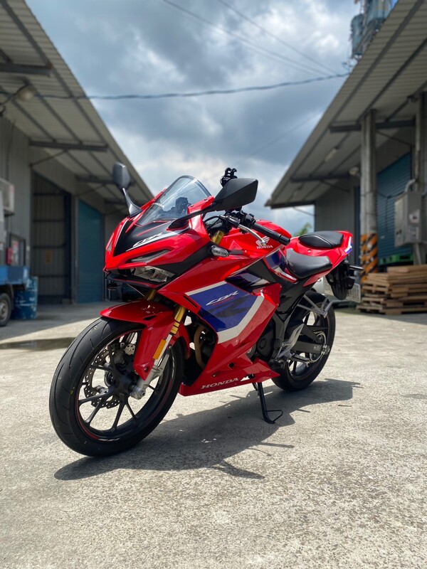 HONDA CBR150R - 中古/二手車出售中 天空龍 一手車 原漆 無事故 搜尋 IG:Motoshen 專營大聖二輪廣場 | Motoshen大聖二輪廣場