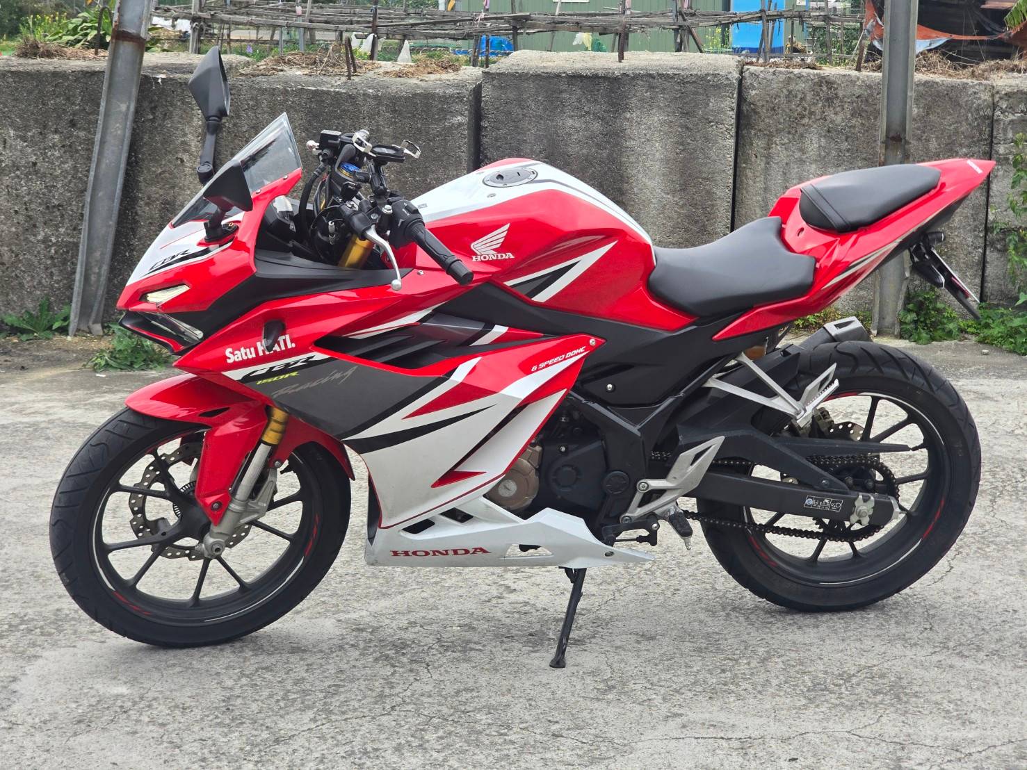 HONDA CBR150R - 中古/二手車出售中 [出售] 2022年 HONDA CBR150R ABS  | 老爹重機