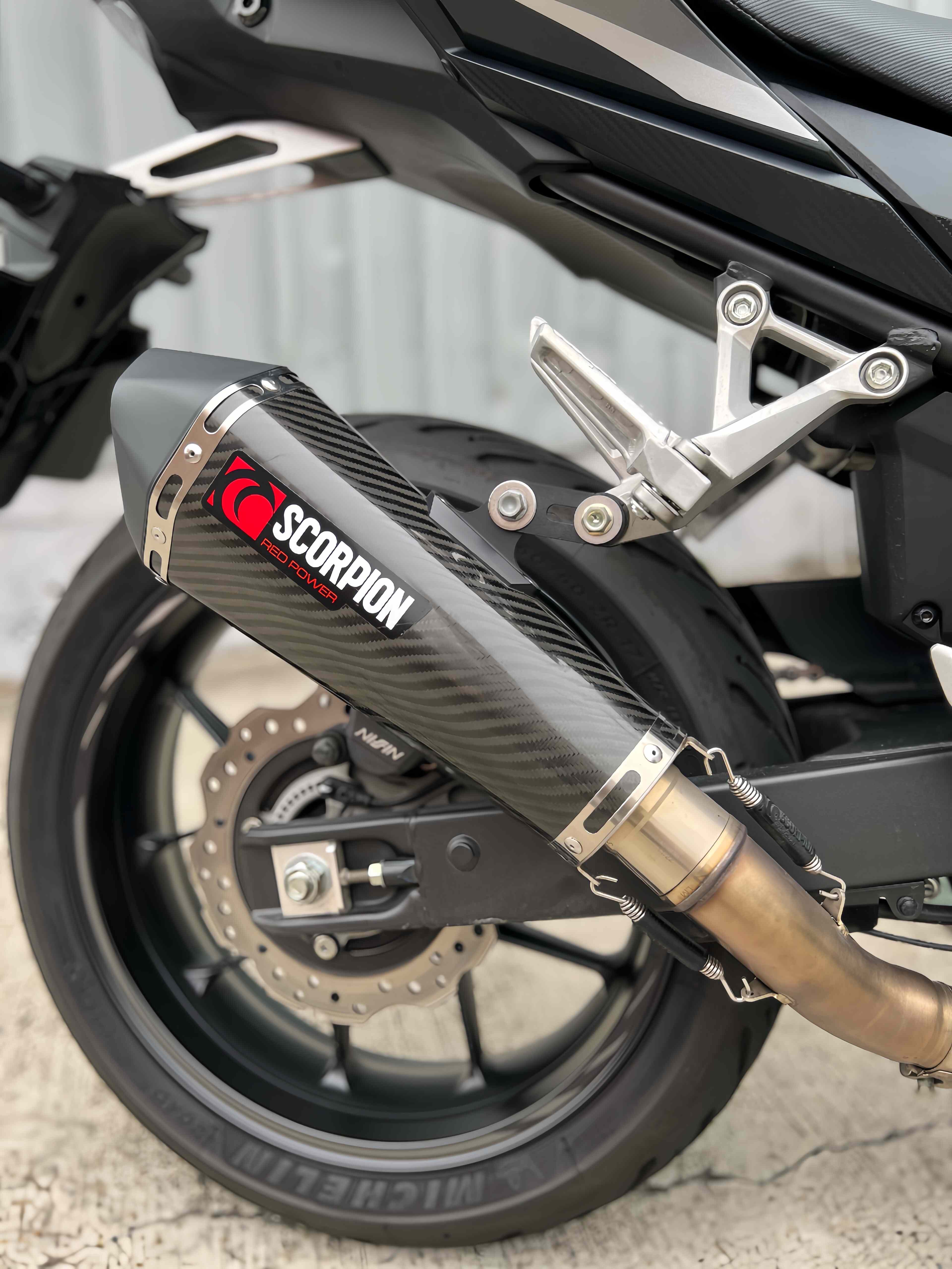 HONDA CBR500R - 中古/二手車出售中 2022年 CBR500R 台本車 英國蠍 原廠保固中 無摔 無事故 | 阿宏大型重機買賣