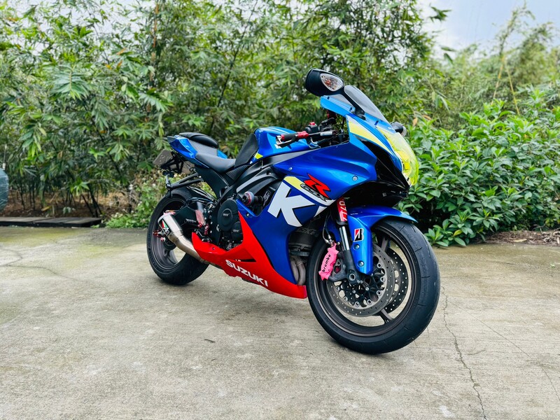 SUZUKI GSX-R600 - 中古/二手車出售中 Suzuki GSX-R600 正AR排氣管 多樣改裝 | 摩托販