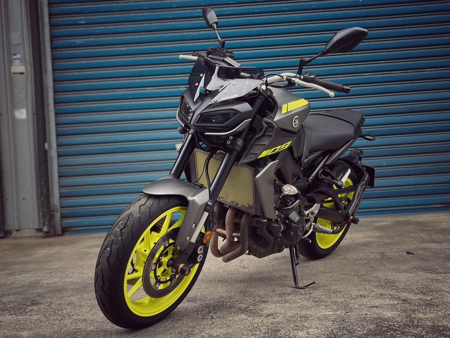 YAMAHA MT-09 - 中古/二手車出售中 碳蠍管 行車記錄器 PD減震桿 小資族二手重機買賣 | 小資族二手重機買賣