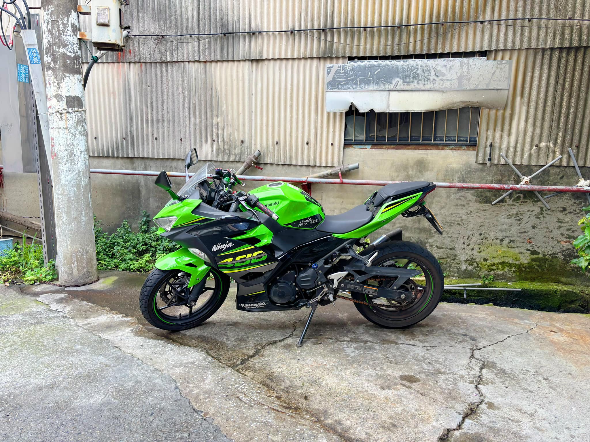 KAWASAKI NINJA400 - 中古/二手車出售中 KAWASAKI 忍者400 | 個人自售