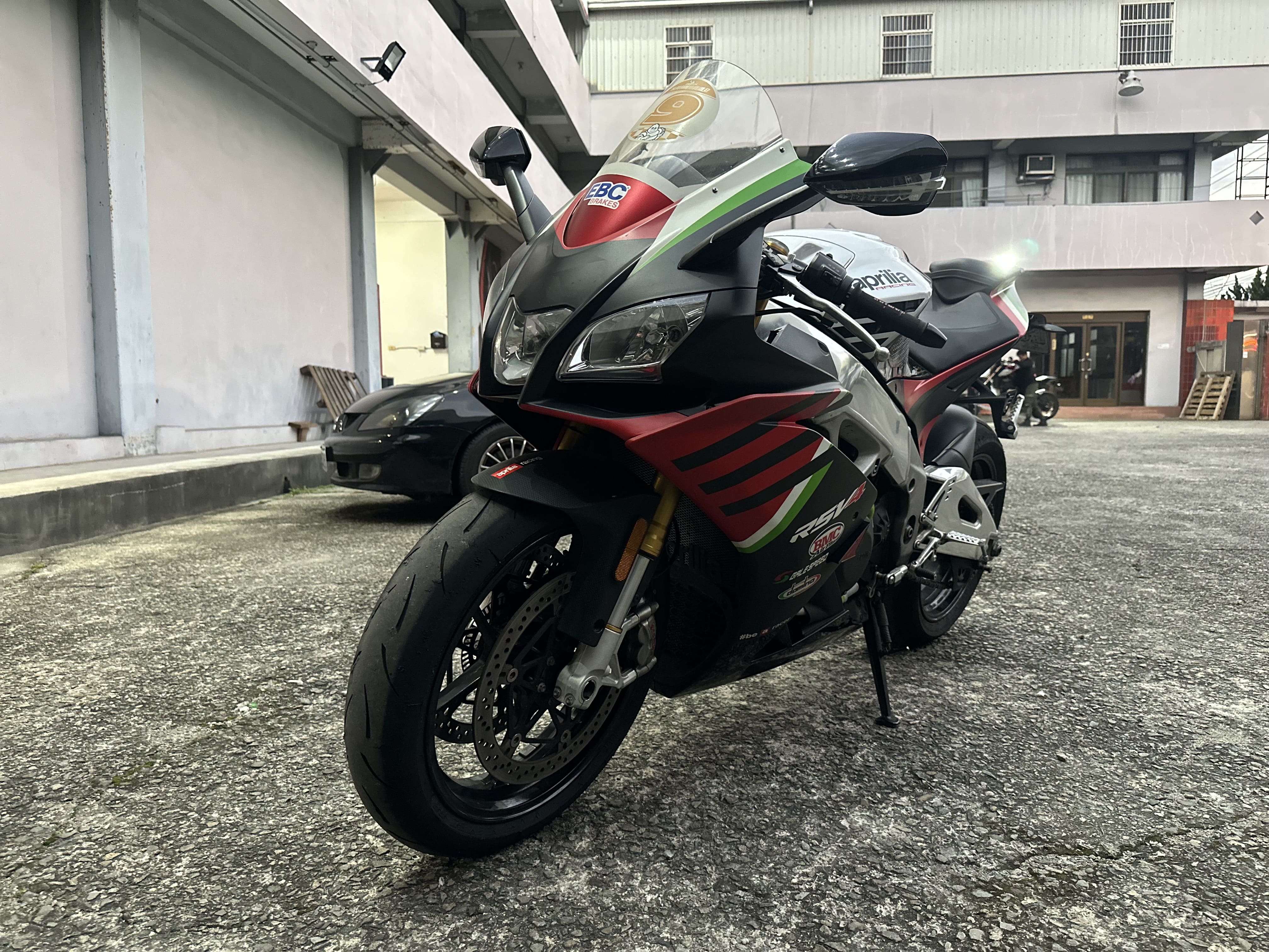 APRILIA RSV4 - 中古/二手車出售中 2017年 APRILIA RSV4/0元交車/分期貸款/車換車/線上賞車/到府交車 | 翊帆國際重車