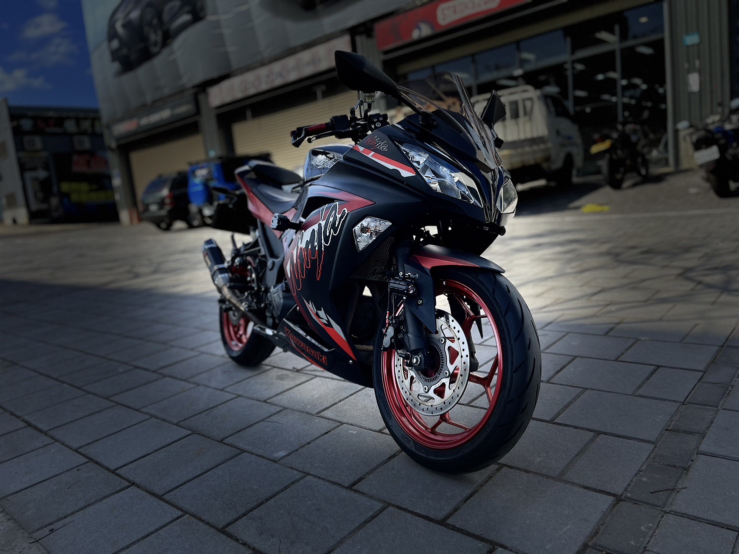 KAWASAKI NINJA300 - 中古/二手車出售中 改裝管 超多改裝 小資族二手重機買賣 | 小資族二手重機買賣