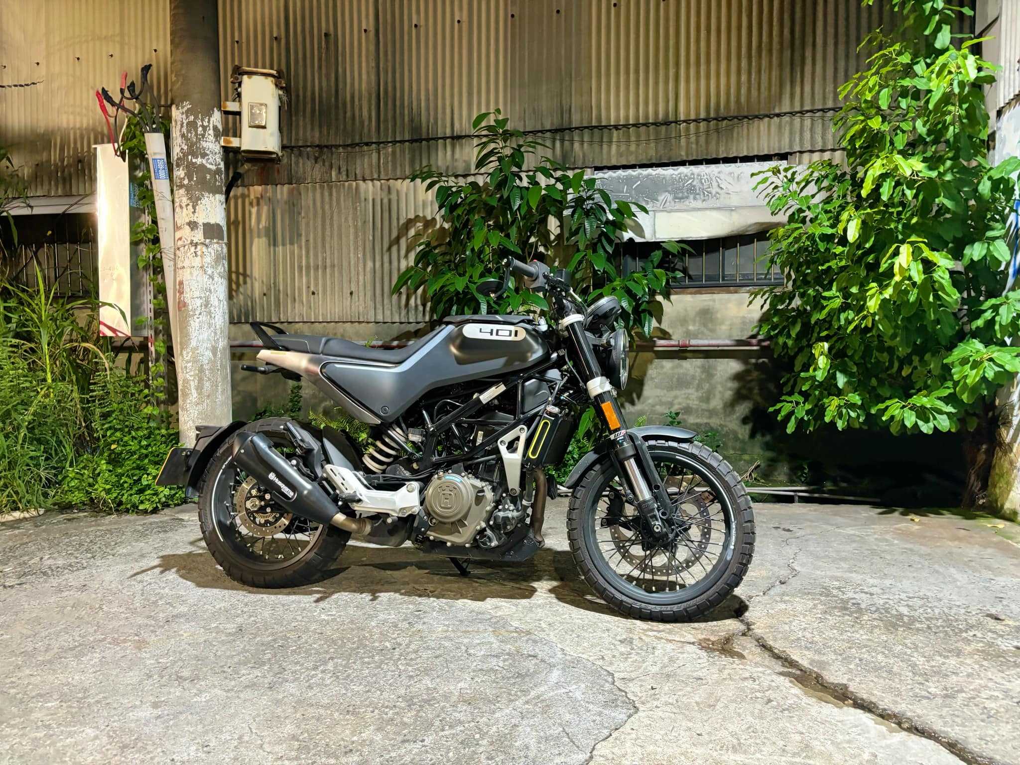 【個人自售】HUSQVARNA SVARTPILEN 401 - 「Webike-摩托車市」 HUSQVARNA SVARTPILEN 黑箭401