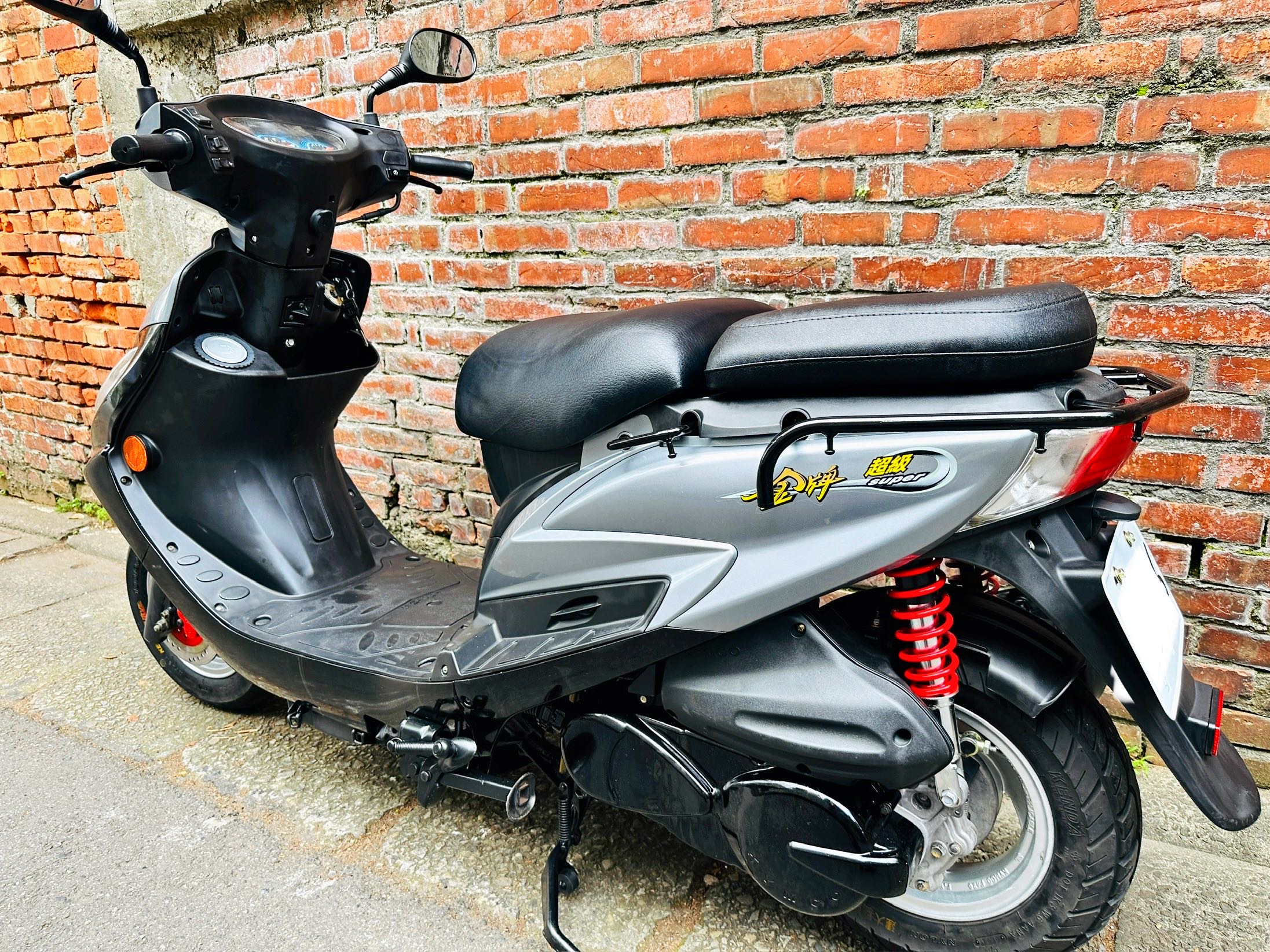 光陽 超級金牌 150 - 中古/二手車出售中 KYMCO 光陽 超級金牌150 2020 加長踏板 賺錢載貨小幫手 | 輪泰車業