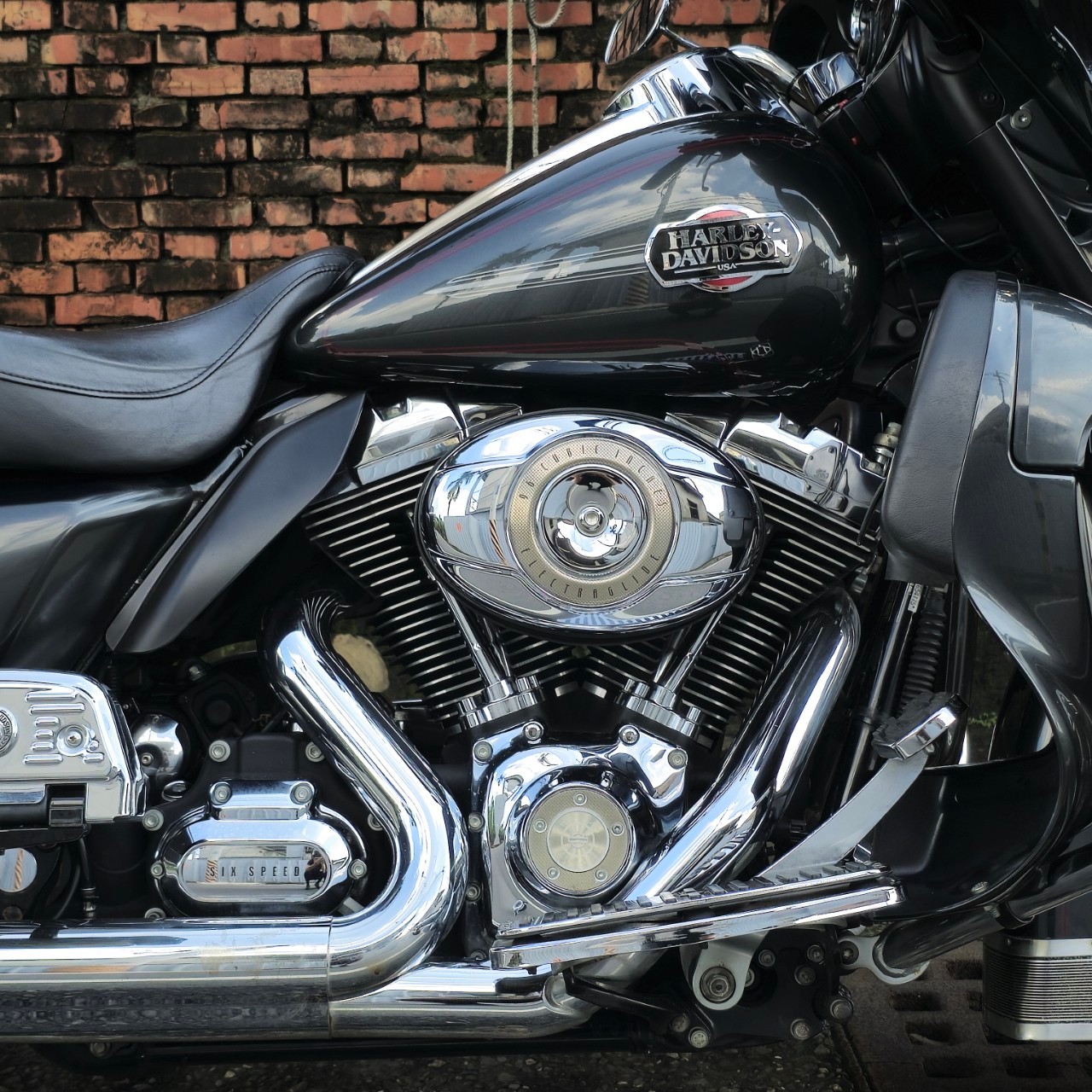 HARLEY-DAVIDSON FLHTCU3 CVO [Factory Custom · Ultra Classic Electra Glide] - 中古/二手車出售中 【售】2009 Harley-davidson FLHTCU 牛頭 太古車 終極旅行車型 有三箱 | 飛翔國際