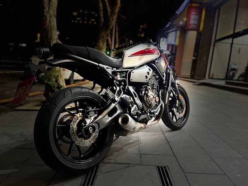 YAMAHA XSR700 - 中古/二手車出售中 GEARS前叉內管 行車記錄器 小資族二手重機買賣 | 小資族二手重機買賣