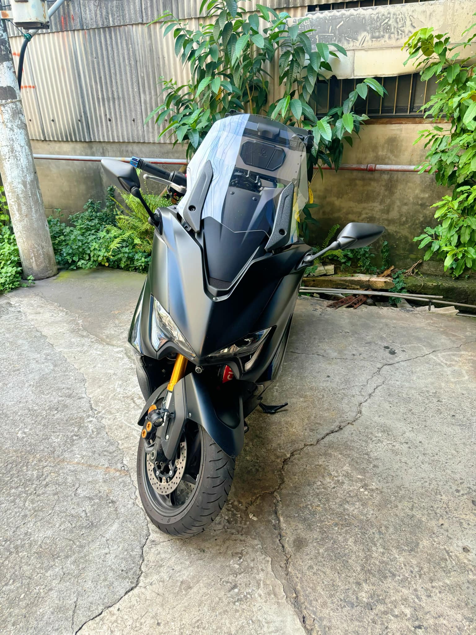 YAMAHA TMAX560 - 中古/二手車出售中 YAMAHA TMAX560 頂規版公司車 | 個人自售