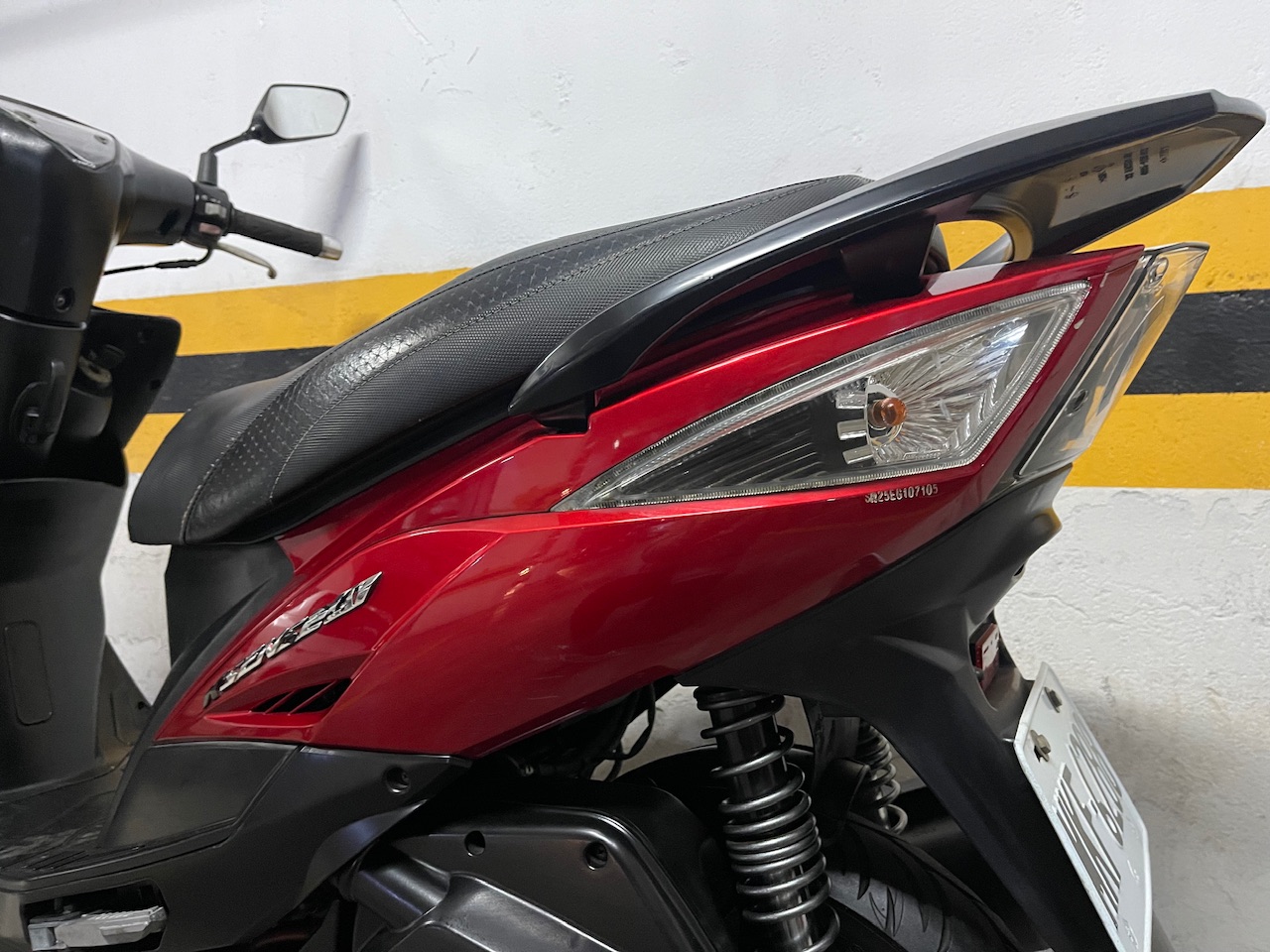 光陽 X SENSE 125 - 中古/二手車出售中 賣代步光陽X SENSE 紳士 125 2017年領牌 碟剎，全車原廠沒改裝，引擎性能佳，外觀一般行駛痕跡，通勤、接送、外送的代步好車～ | 個人自售