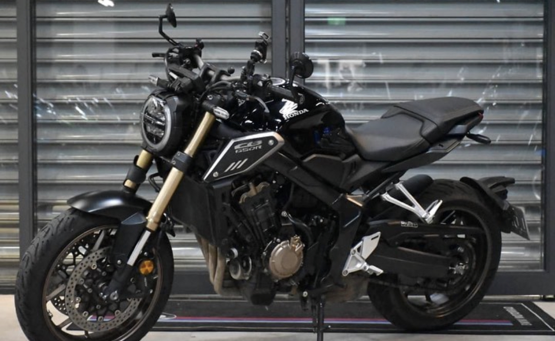 【小資族二手重機買賣】HONDA CB650R - 「Webike-摩托車市」 2020 里程保證 無摔車無事故 小資族二手重機買賣