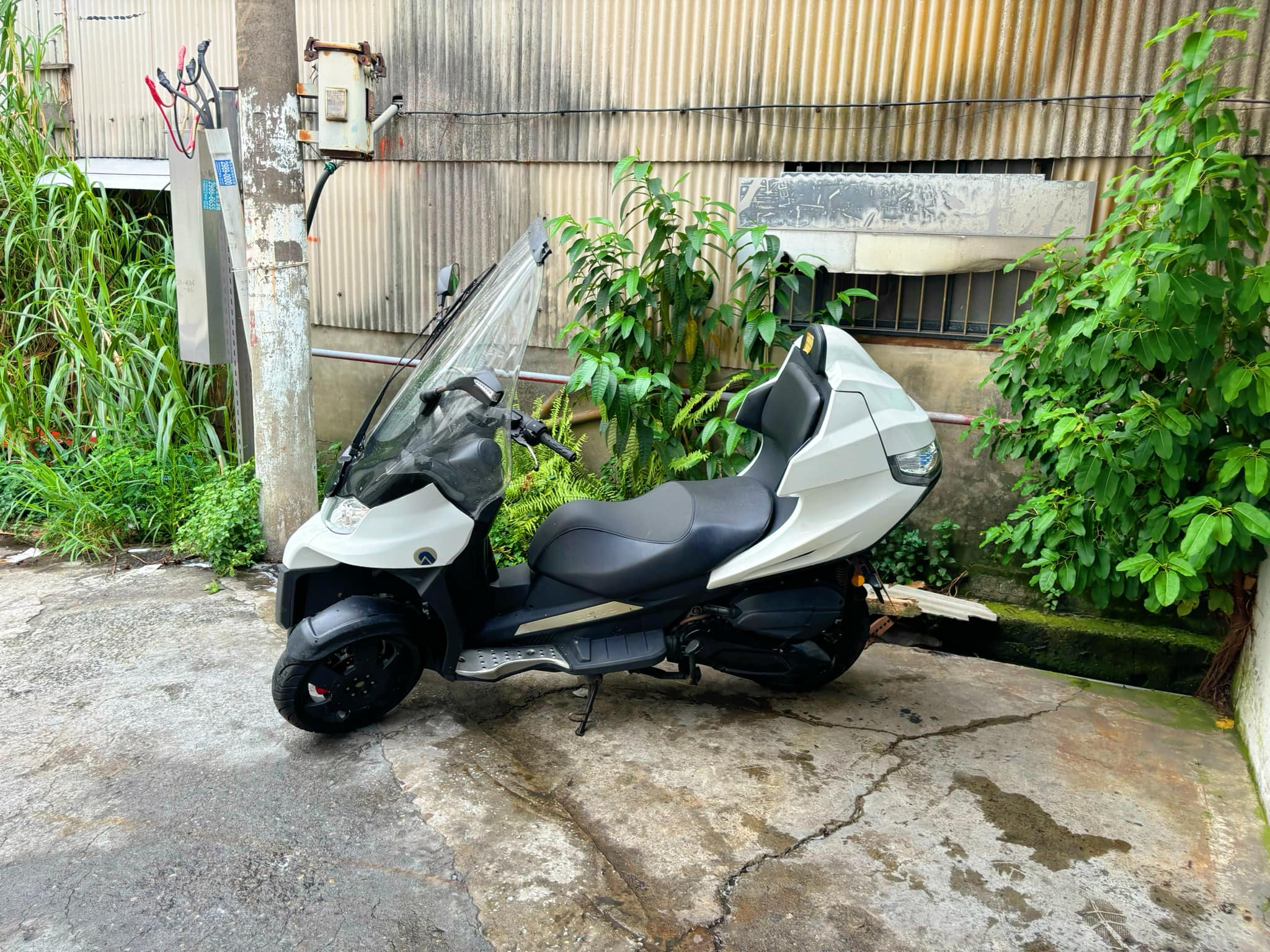 ADIVA AD3 300 - 中古/二手車出售中 亞帝發 AD3 | 個人自售