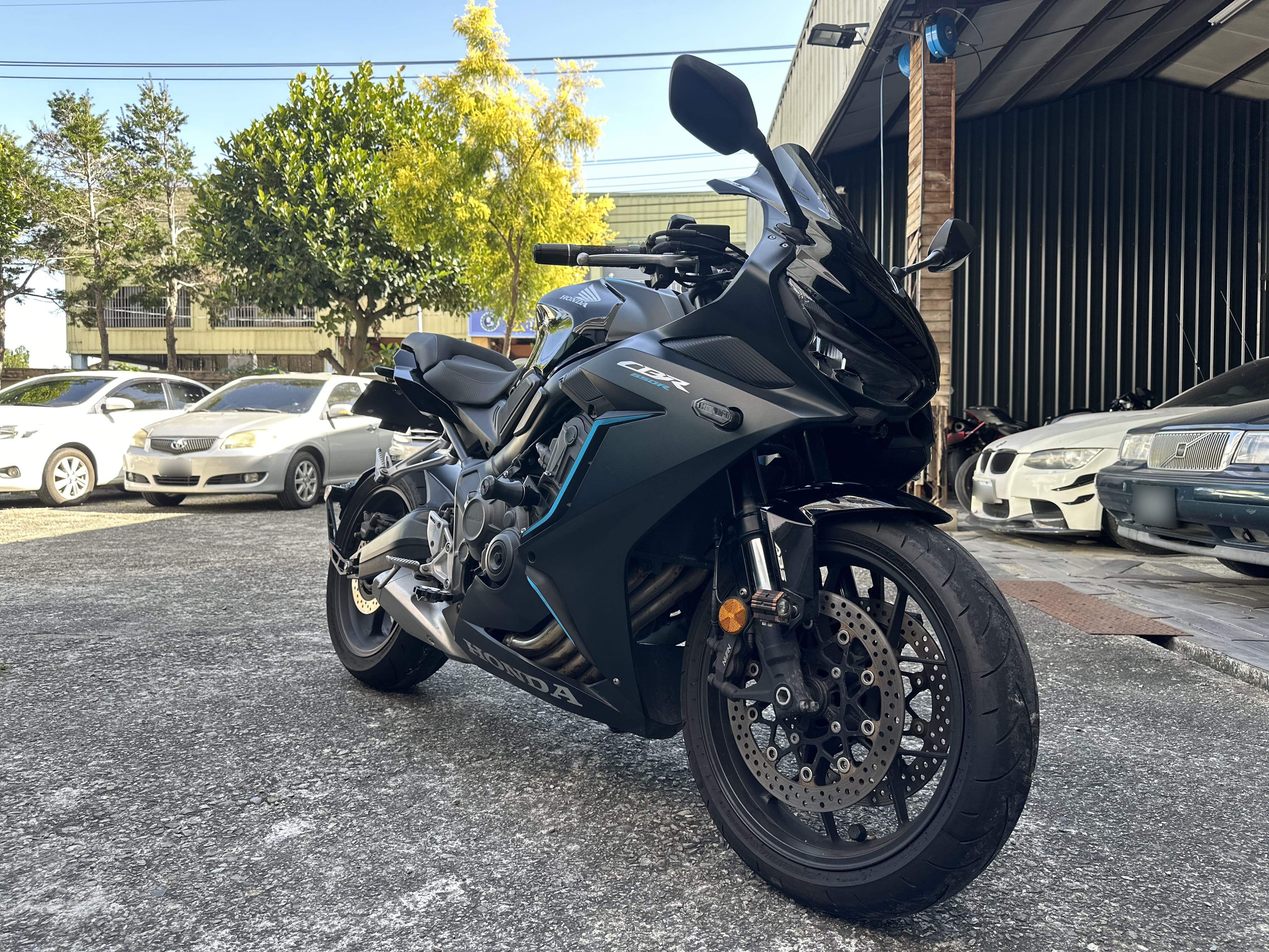 HONDA CBR650R - 中古/二手車出售中 2022年 HONDA CBR650R/0元交車/分期貸款/車換車/線上賞車/到府交車 | 翊帆國際重車