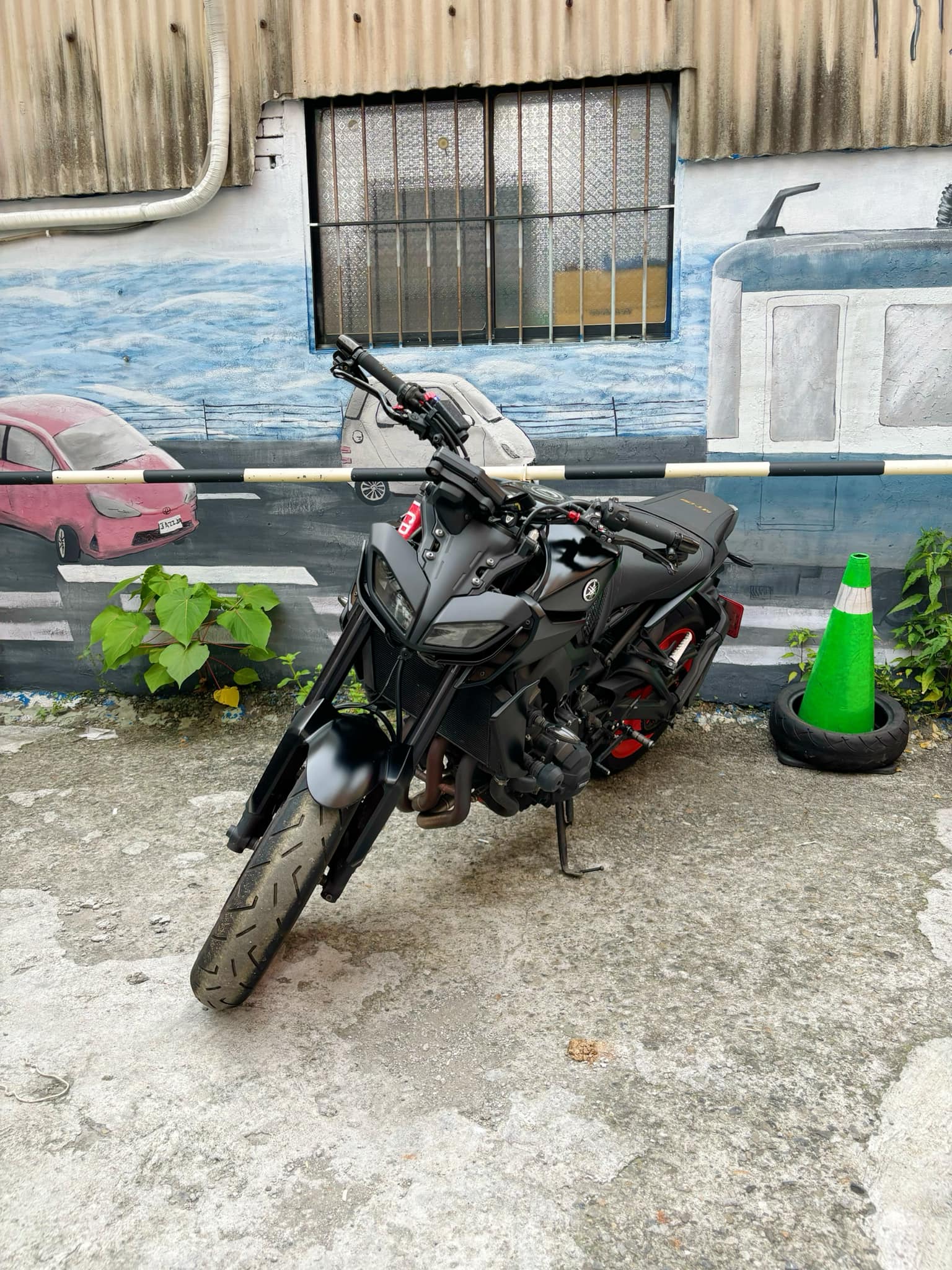 YAMAHA MT-09 - 中古/二手車出售中 YAMAHA MT-09 | 個人自售