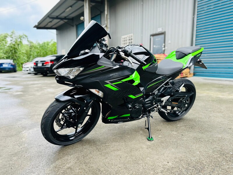 KAWASAKI NINJA400 - 中古/二手車出售中 Kawasaki Ninja 400 多樣改裝 | 摩托販