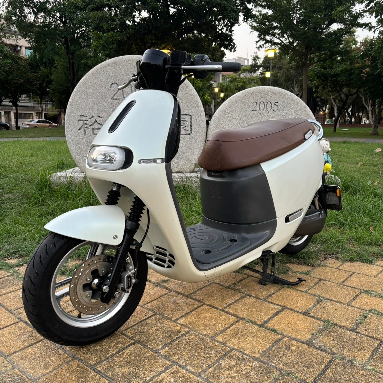 【貳輪嶼中古機車專賣-台南店】Gogoro Gogoro 2 Delight - 「Webike-摩托車市」 2019 GOGORO 2 DELIGHT #2926