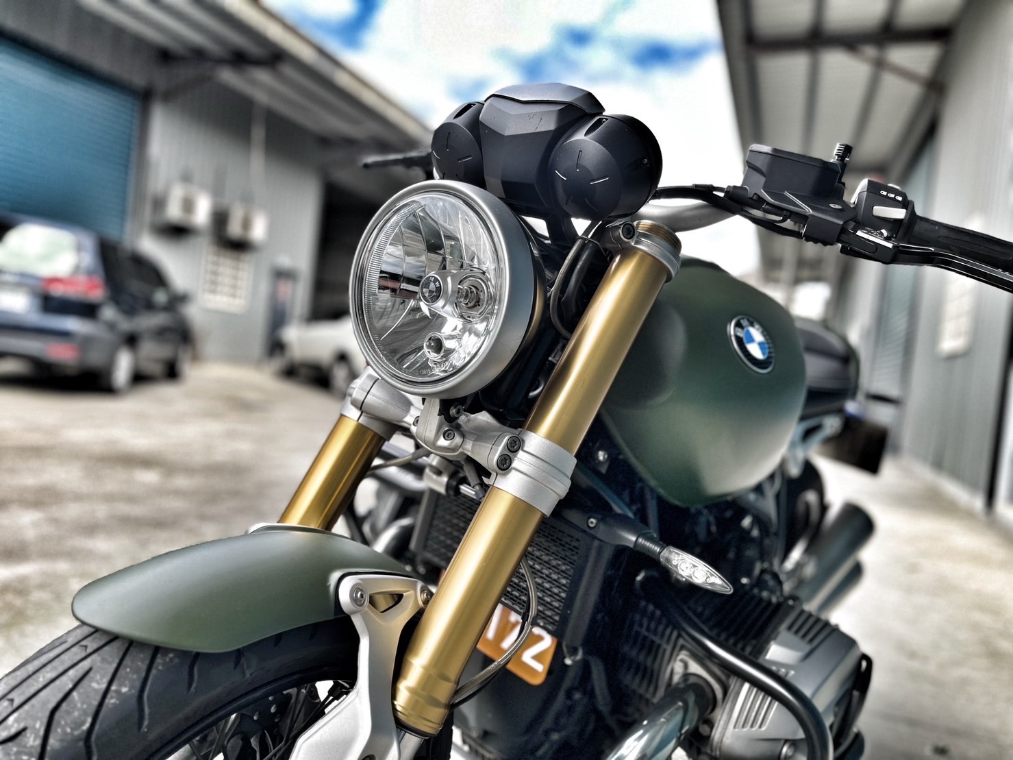 BMW R nineT - 中古/二手車出售中 Ohlins後避震 加溫手把 視覺改裝 小資族二手重機買賣 | 小資族二手重機買賣