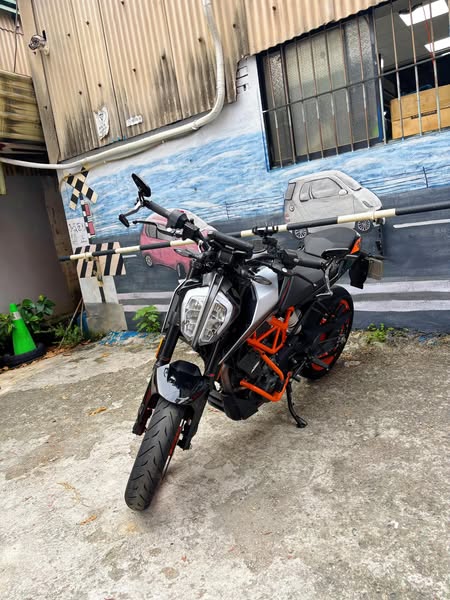 【個人自售】KTM 390DUKE - 「Webike-摩托車市」 KTM DUKE390 安東公司車