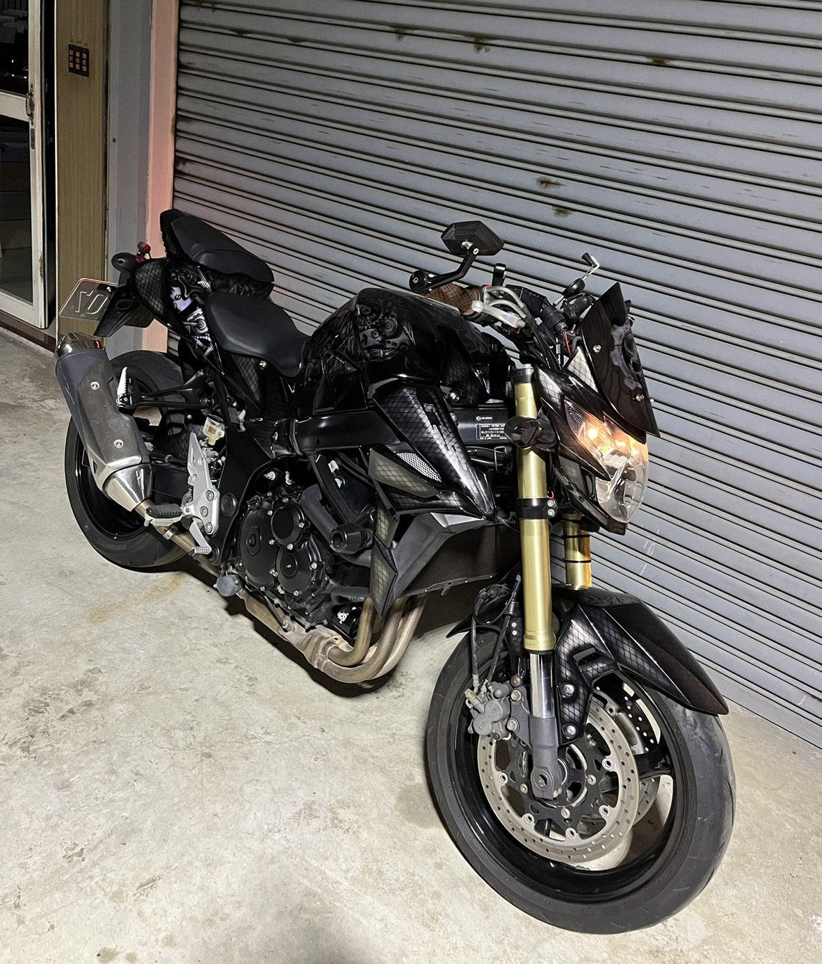 SUZUKI GSR750 - 中古/二手車出售中 SUZUKI GSR750 鈴木暴力街車 跟S750一樣破百匹馬力輸出 | 個人自售