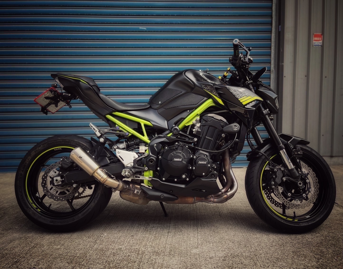 【小資族二手重機買賣】KAWASAKI Z900 - 「Webike-摩托車市」 Z900 公司車 iXIL排氣管 行車記錄器 DMV防甩頭 小資族二手重機買賣