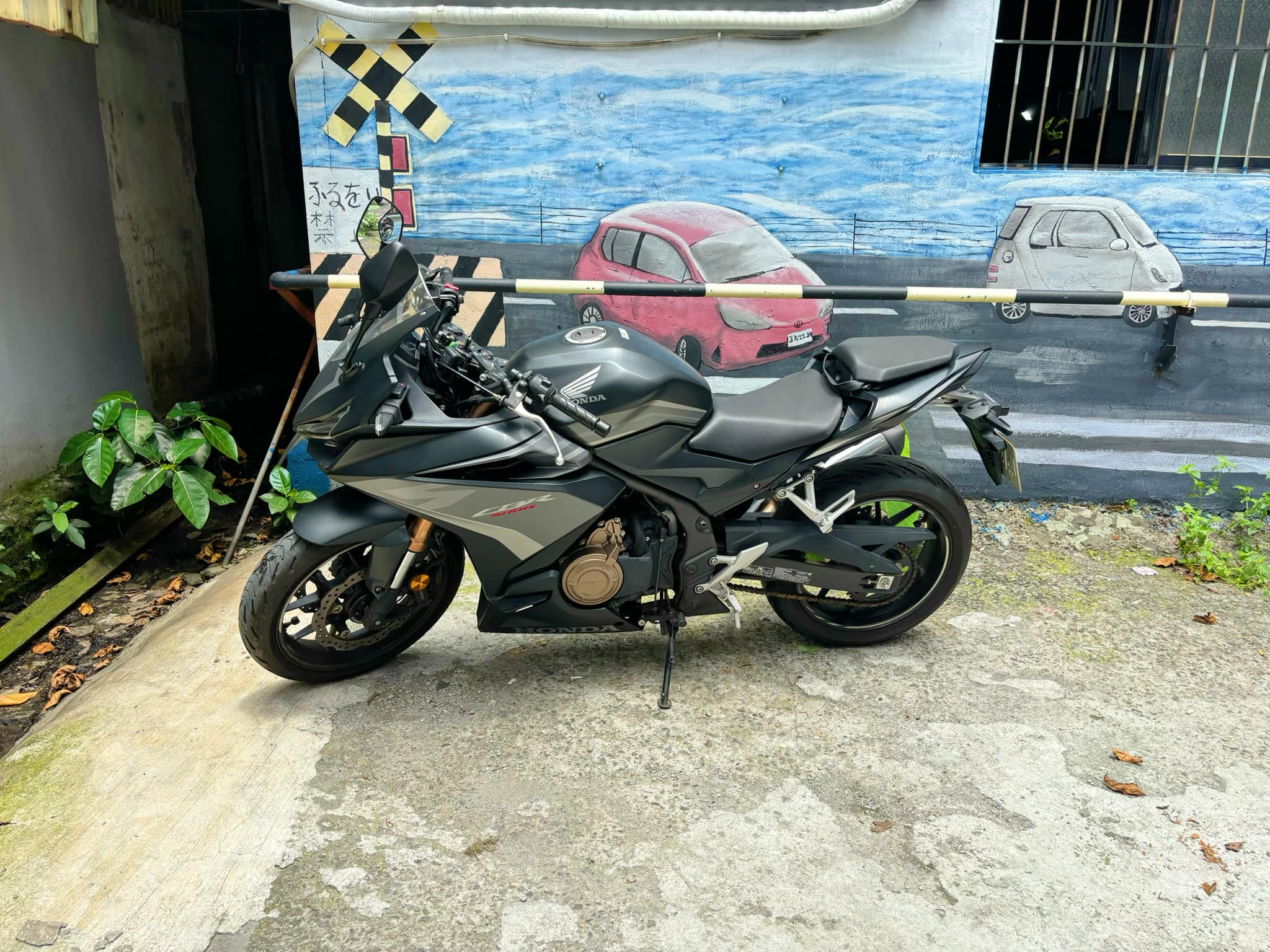 HONDA CBR500R - 中古/二手車出售中 HONDA CBR500R 倒叉 雙碟版 台本車 | 個人自售