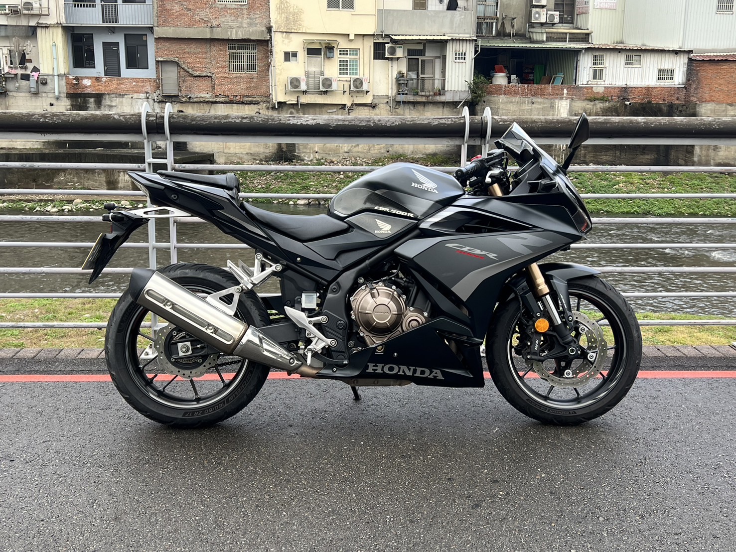 HONDA CBR500R - 中古/二手車出售中 2022 Honda CBR500R 台本車 | Ike 孝森豪重機