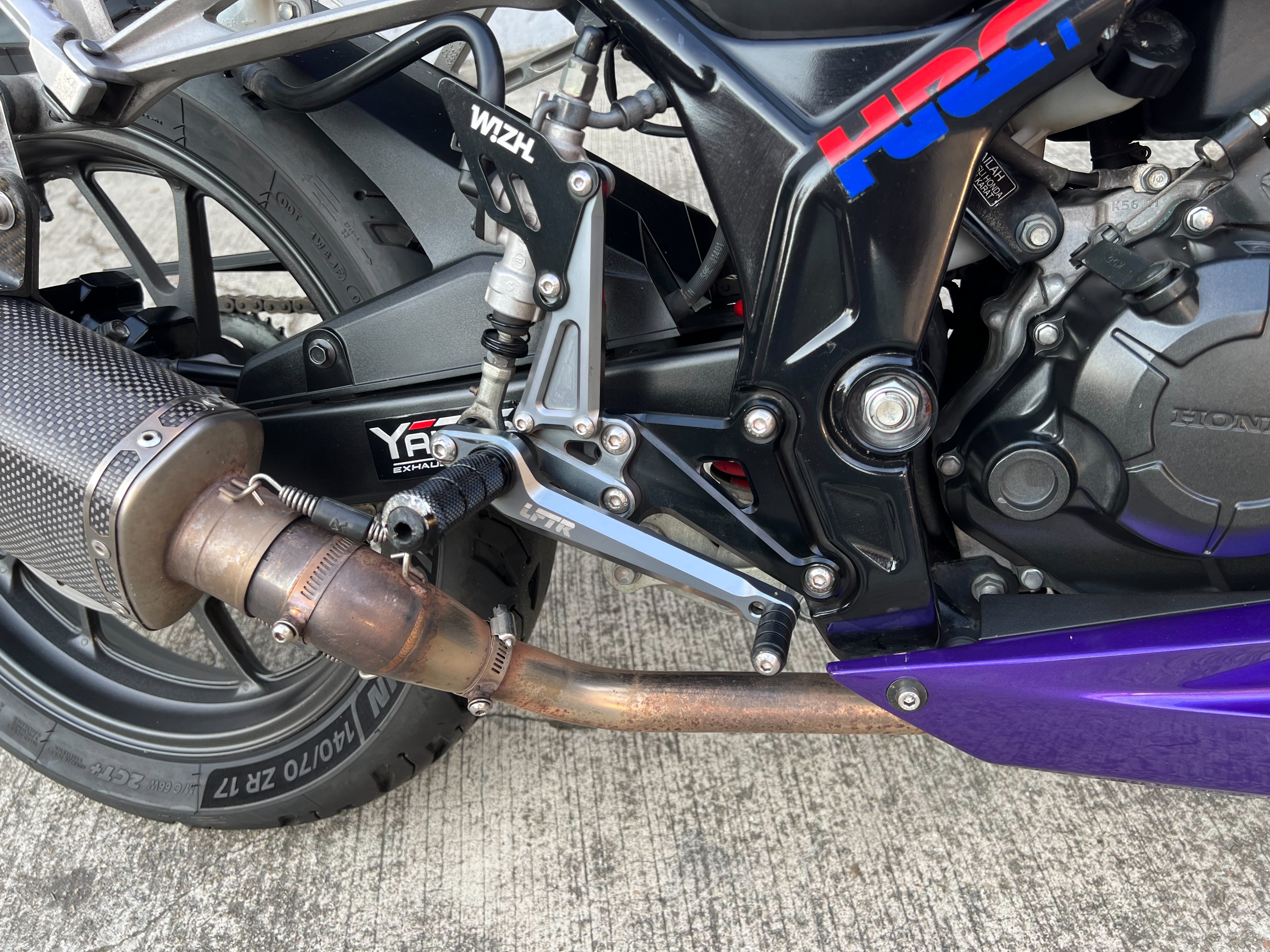 HONDA CBR150R - 中古/二手車出售中 2018年 CBR150R 碳蠍管、客製化烤漆、Brembo卡鉗、W!ZH腳踏後移 多樣改裝 阿宏大型重機買賣 | 阿宏大型重機買賣