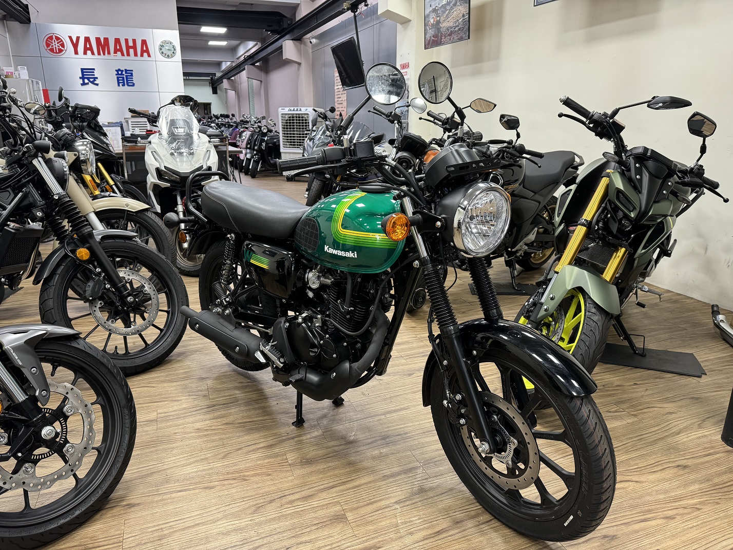 KAWASAKI W175新車出售中 【新竹長龍車業】2024 W175 新式樣 | 新竹長龍車業行