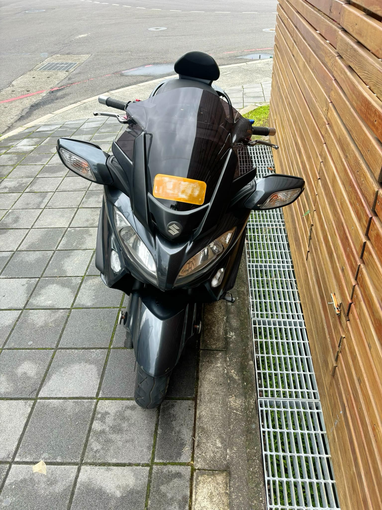 【個人自售】SUZUKI Burgman650 - 「Webike-摩托車市」