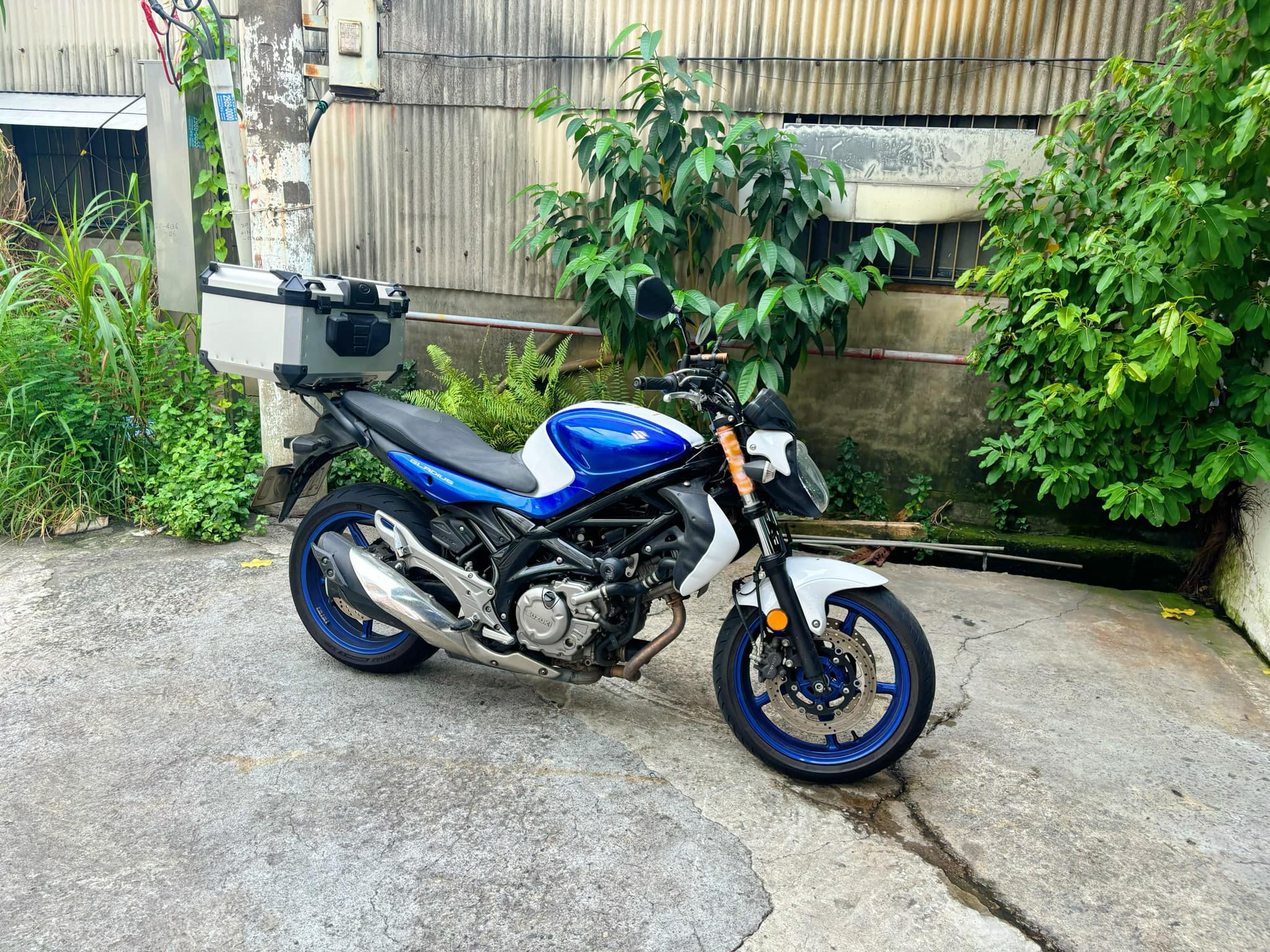 SUZUKI  SFV650A - 中古/二手車出售中 SUZUKI SFV650A | 個人自售