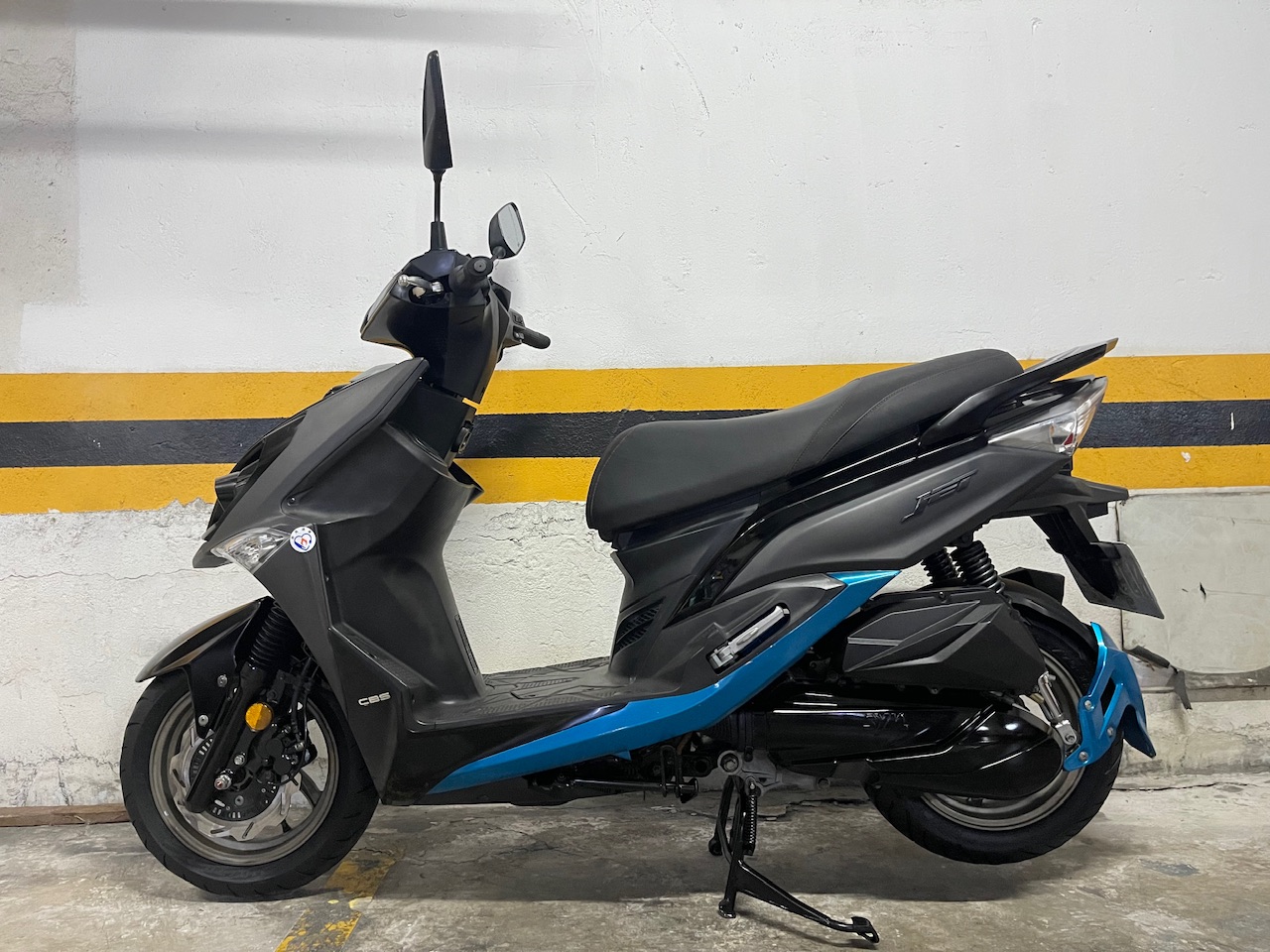 三陽 JET SR - 中古/二手車出售中 賣代步三陽JET SR 125 CBS 2021年 雙碟 原廠車款引擊沒改，引擎性能都不錯，好騎好發，通勤、接送、外送代步都很可以喔～ | 個人自售