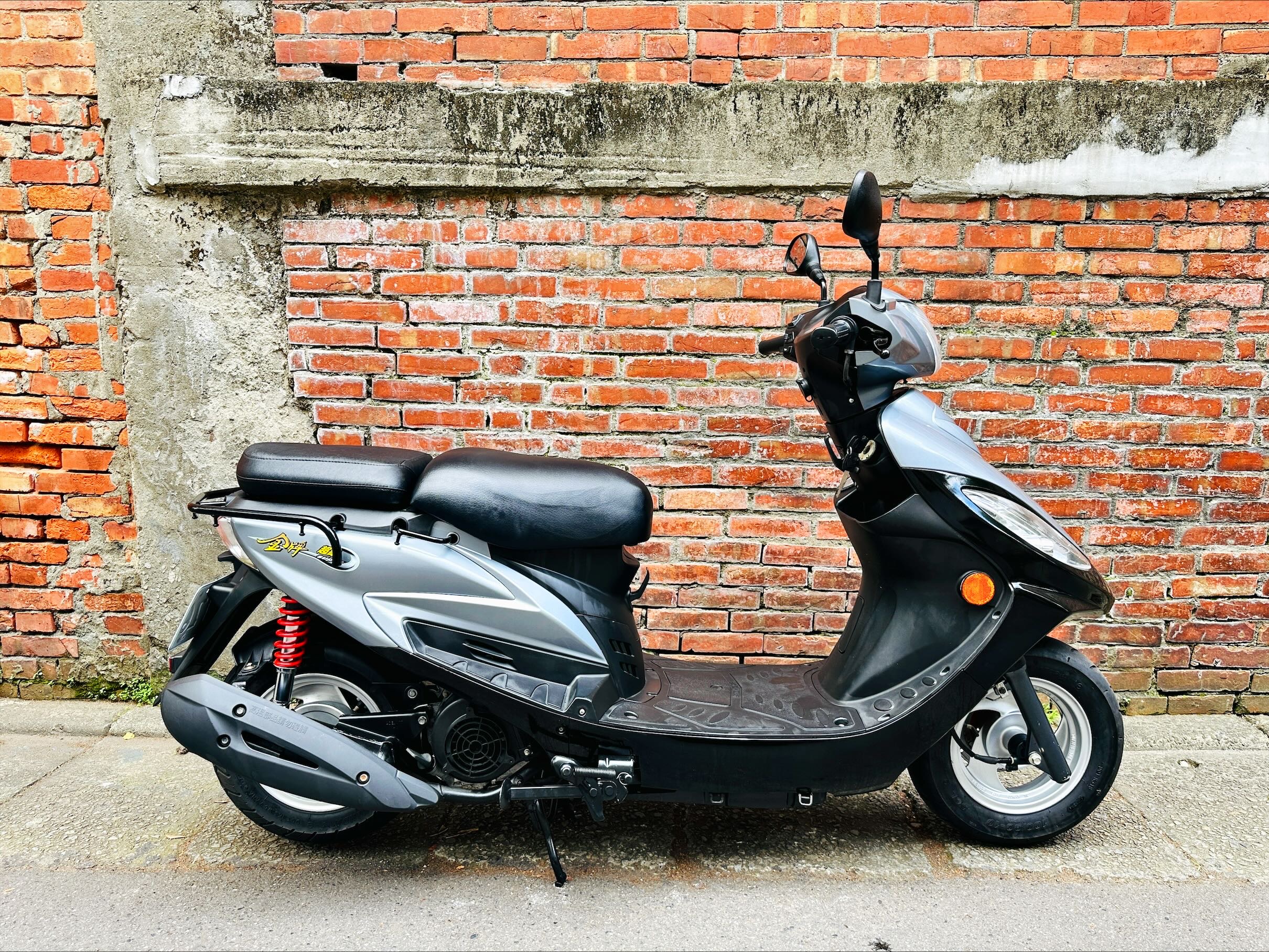 光陽 超級金牌 150 - 中古/二手車出售中 KYMCO 光陽 超級金牌150 2020 加長踏板 賺錢載貨小幫手 | 輪泰車業