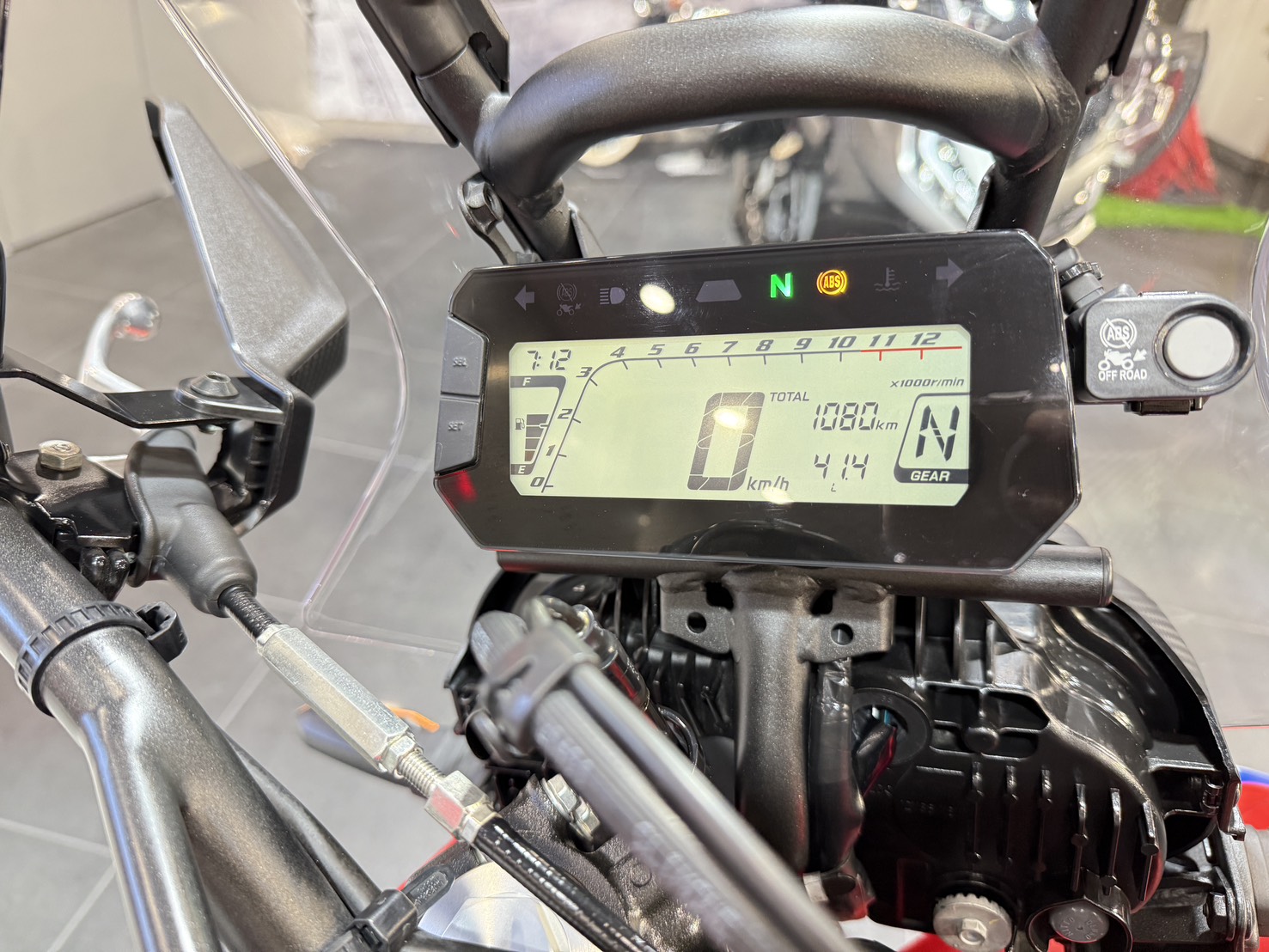 HONDA CRF300 RALLY - 中古/二手車出售中 車款 : CRF300 Rally 出廠年份：2023 領牌年份：2023.03 行駛里程：1080公里 車輛所在：新北市中和區 | 個人自售