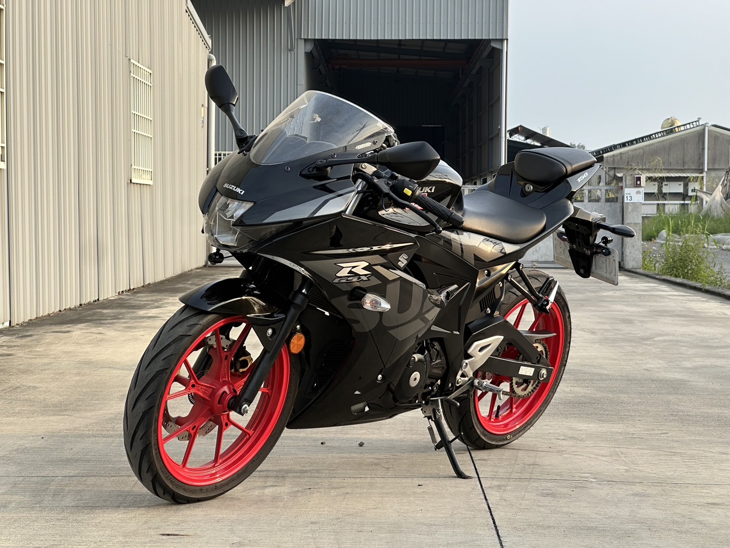 SUZUKI GSX-R150 - 中古/二手車出售中 GSX-R150(近全新） | YSP 建興車業