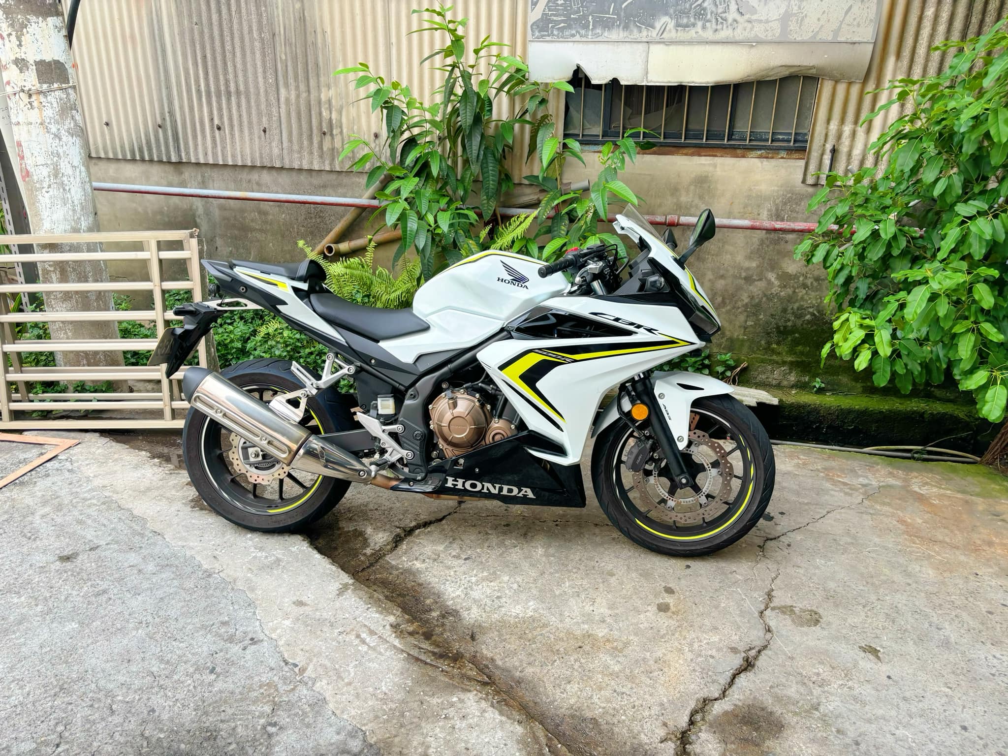 HONDA CBR500R - 中古/二手車出售中 HONDA CBR500R | 個人自售