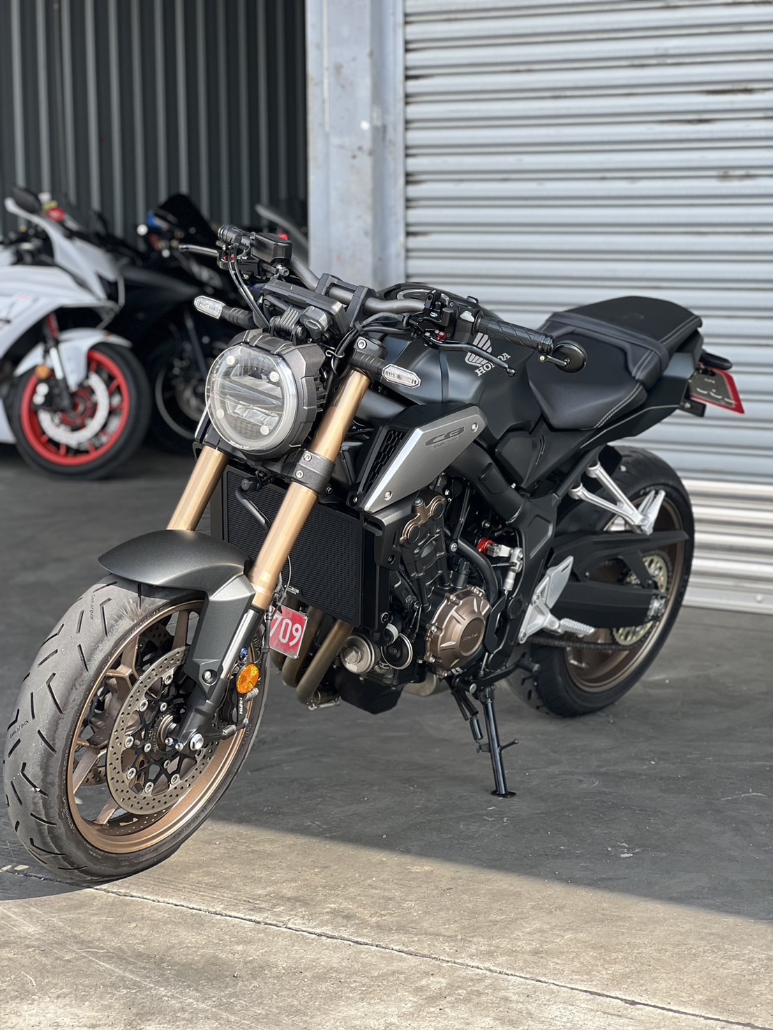 HONDA CB650R - 中古/二手車出售中 本田cb650r（全馬 快排 蠍管） | YSP 建興車業