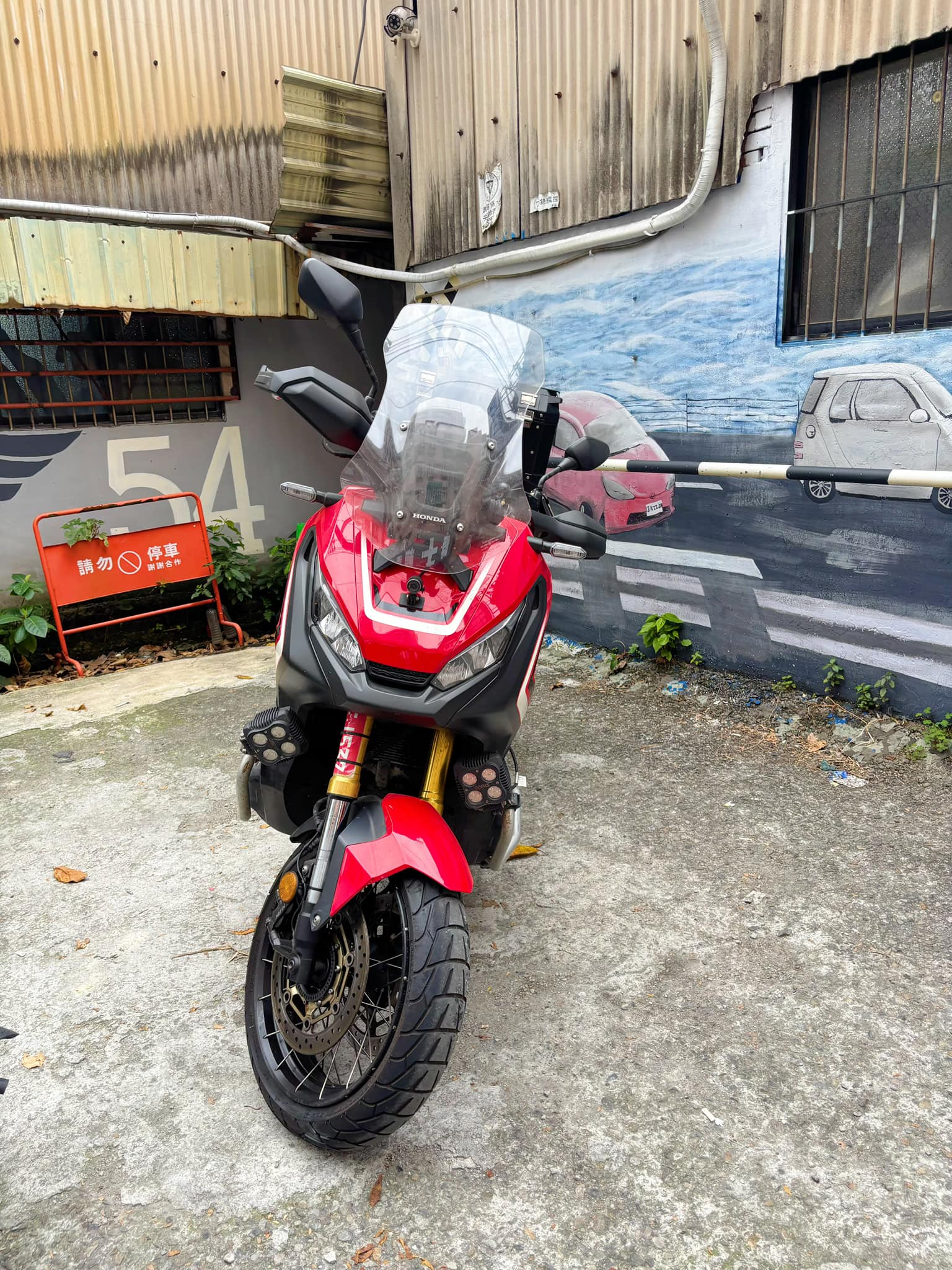 HONDA X-ADV - 中古/二手車出售中 HONDA XADV750 台本車 | 個人自售