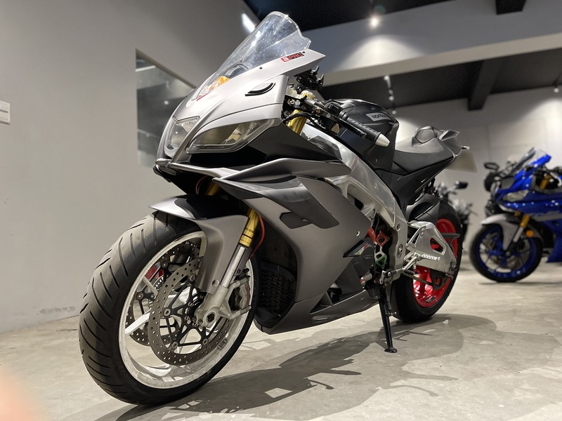 APRILIA RSV4 - 中古/二手車出售中 2013年 APRILIA RSV4/0元交車/分期貸款/車換車/線上賞車/到府交車 | 翊帆國際重車