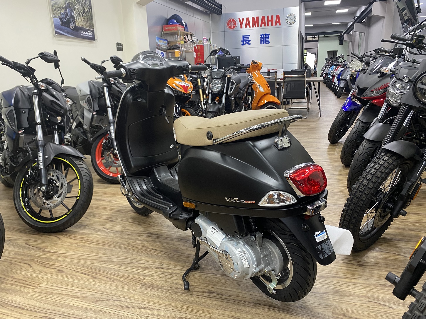 VESPA VXL 150新車出售中 【新竹長龍車業】VESPA 偉士牌 VXL 150 | 新竹長龍車業行