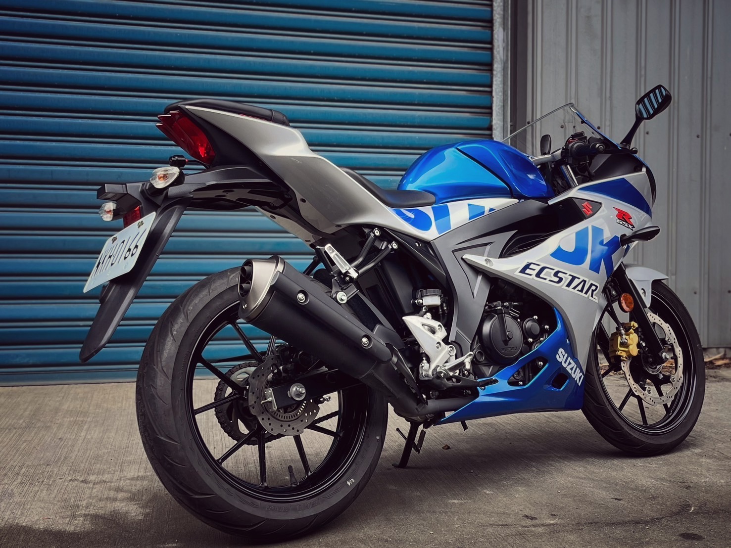 SUZUKI GSX-R150 - 中古/二手車出售中 一手無倒無摔 基本改裝 小資族二手重機買賣 | 小資族二手重機買賣