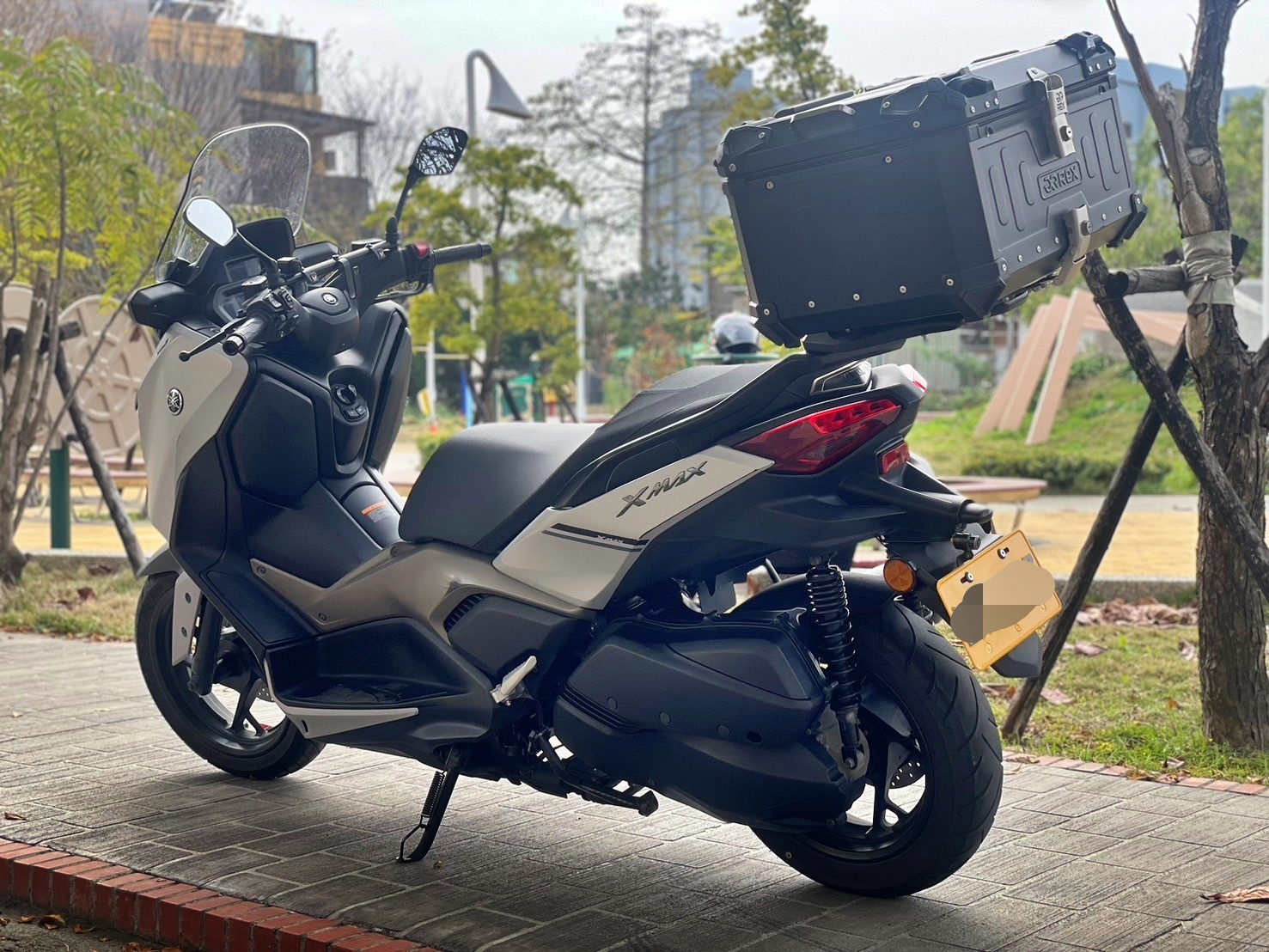 YAMAHA X-MAX 300 - 中古/二手車出售中 2023 最新版Xmax雙儀表 | 武士重機-阿良