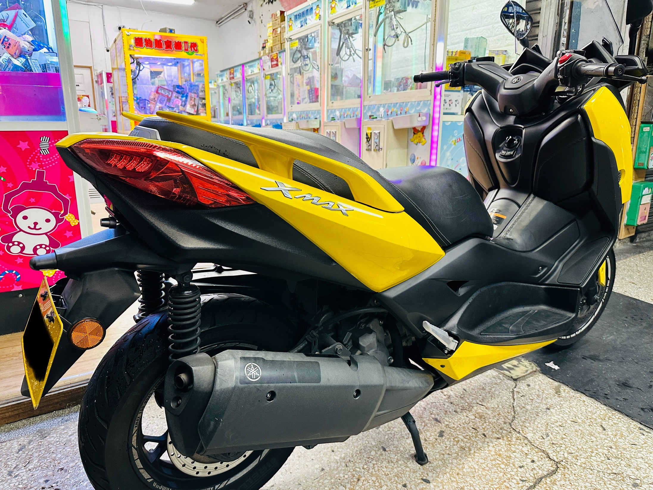 YAMAHA X-MAX 300 - 中古/二手車出售中 YAMAHA XMAX300 2018 才跑1萬1公里 黃色 | 輪泰車業