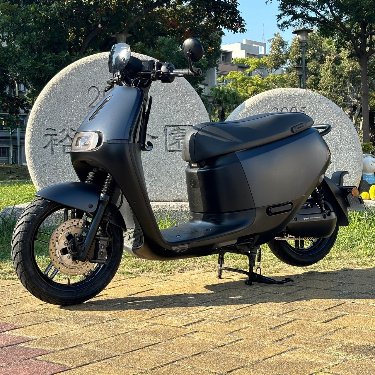 【貳輪嶼中古機車專賣-台南店】Gogoro Gogoro S2 - 「Webike-摩托車市」 2020 GOGORO S2 #7000